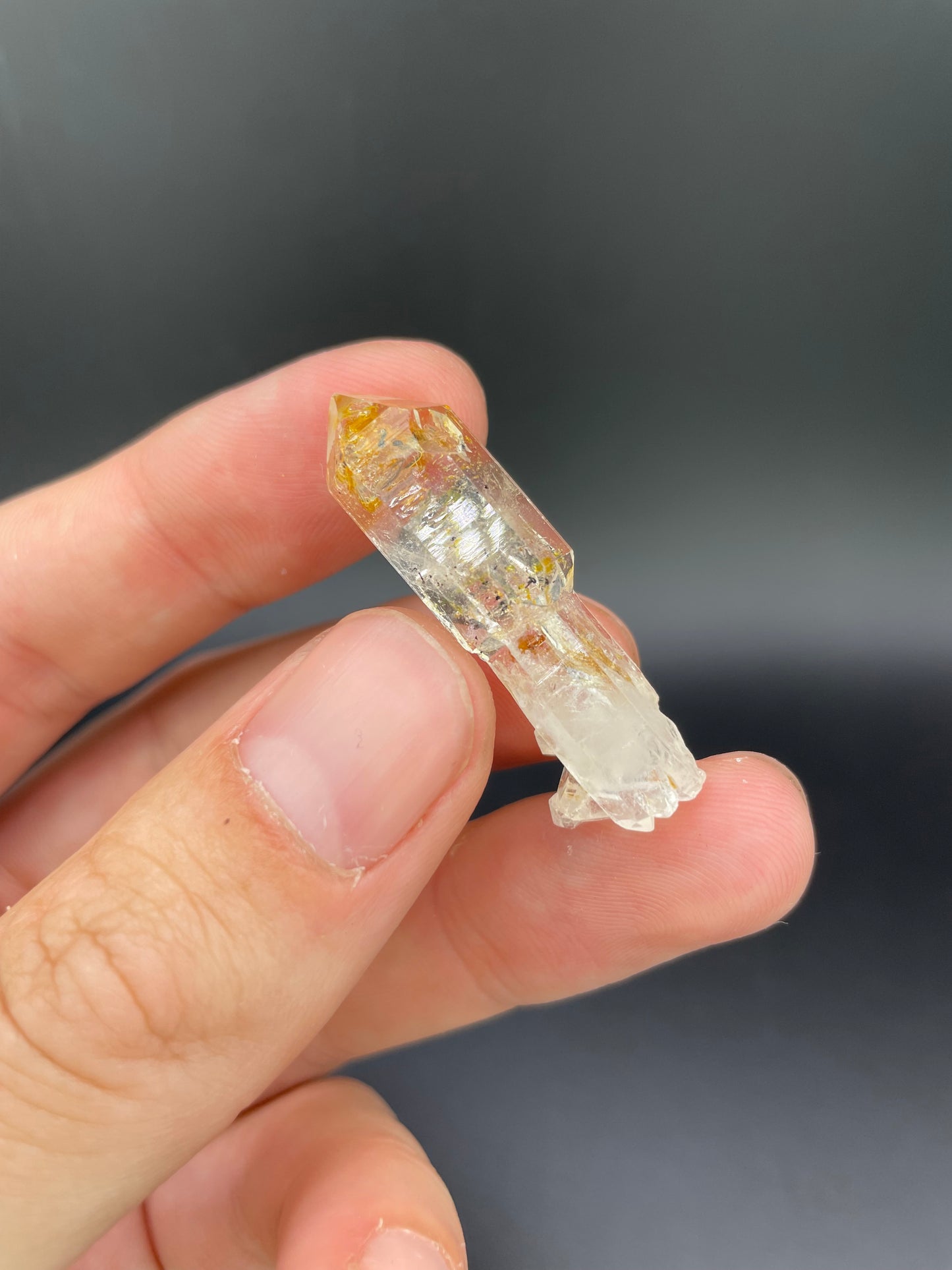 Petroleum included Quartz, Madirobe, Tsaratanana, Mahajanga, Madagascar
