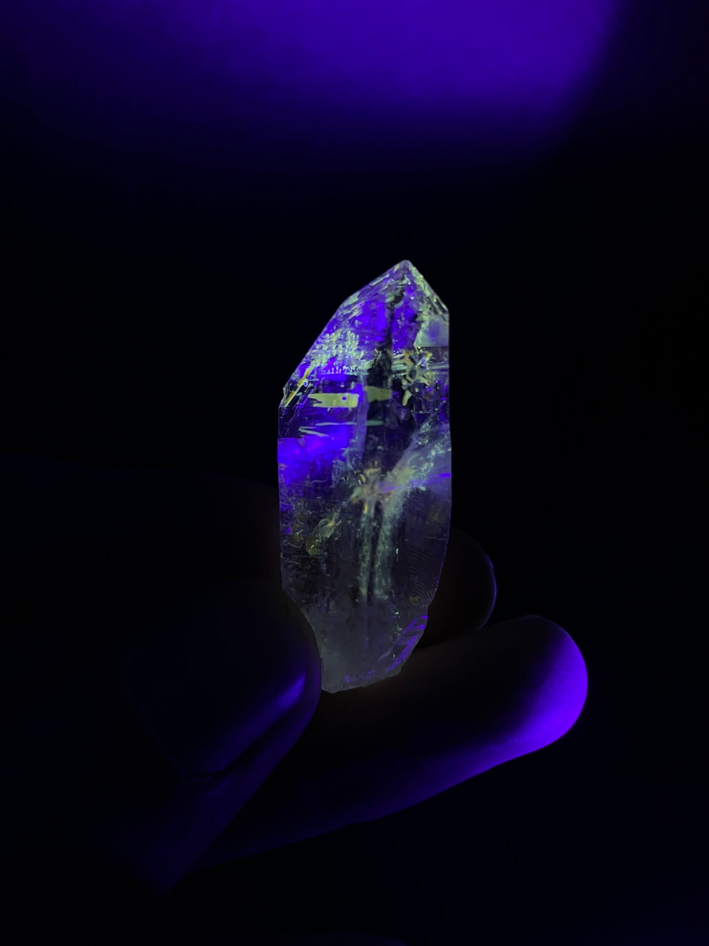 Petroleum included Quartz, Madirobe, Tsaratanana, Mahajanga, Madagascar