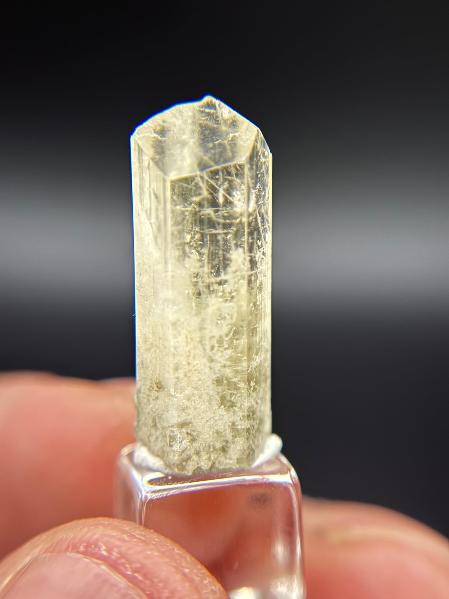 Phenakite, Anjanabonoina pegmatite, Mount Ikaka, Antananarivo Province, Madagascar