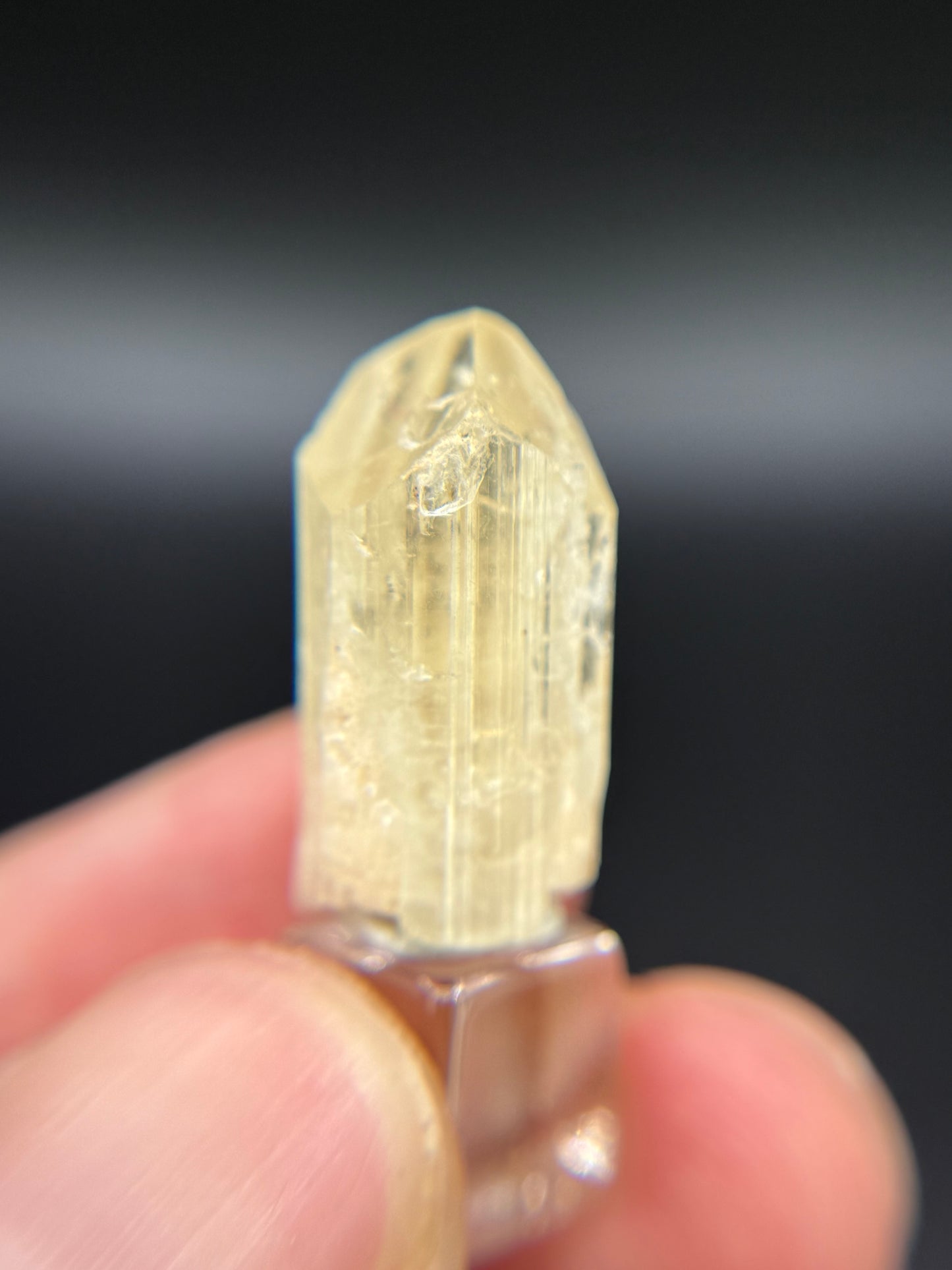 Phenakite, Anjanabonoina pegmatite, Mount Ikaka, Antananarivo Province, Madagascar