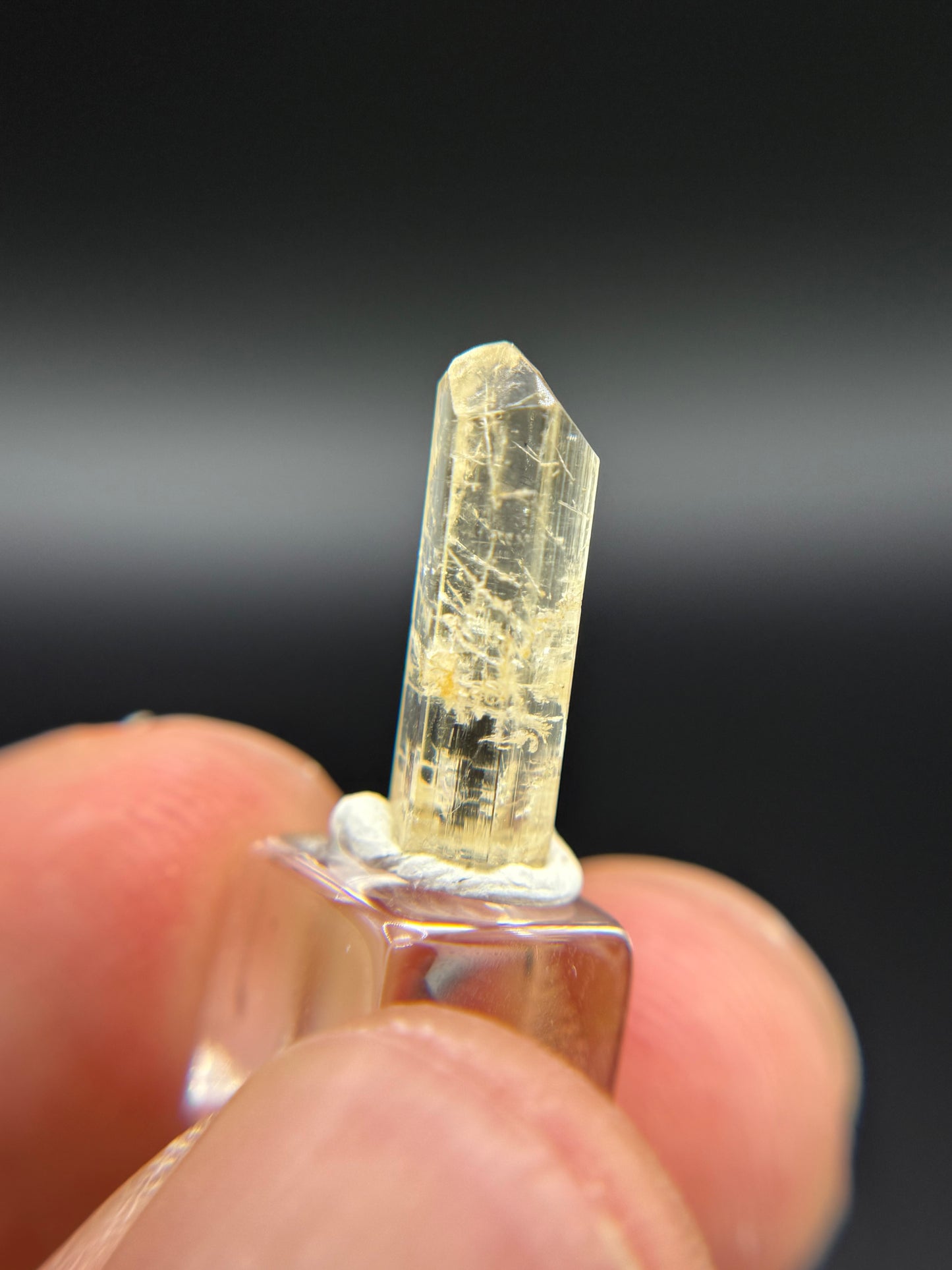 Phenakite, Anjanabonoina pegmatite, Mount Ikaka, Antananarivo Province, Madagascar