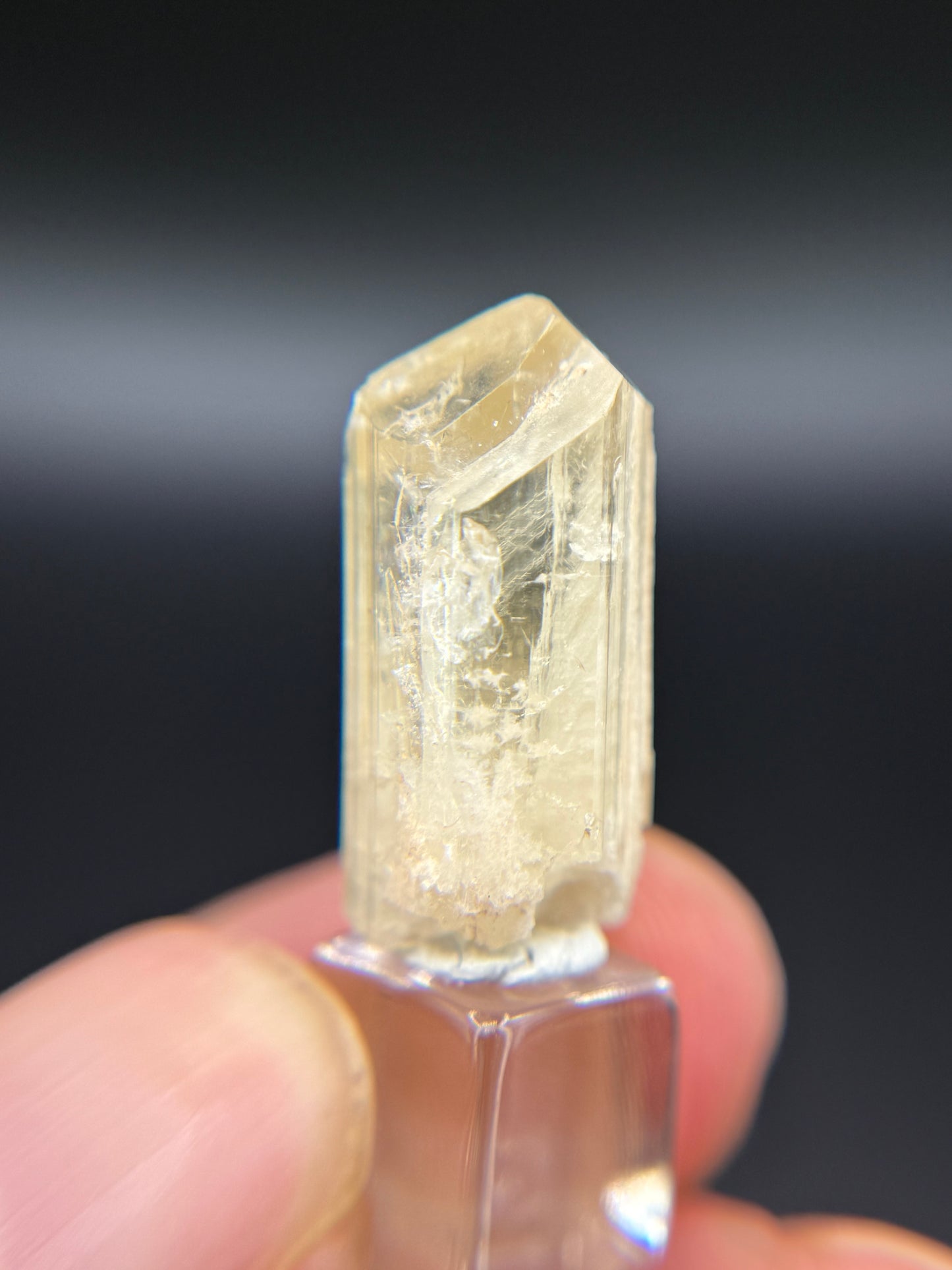 Phenakite, Anjanabonoina pegmatite, Mount Ikaka, Antananarivo Province, Madagascar