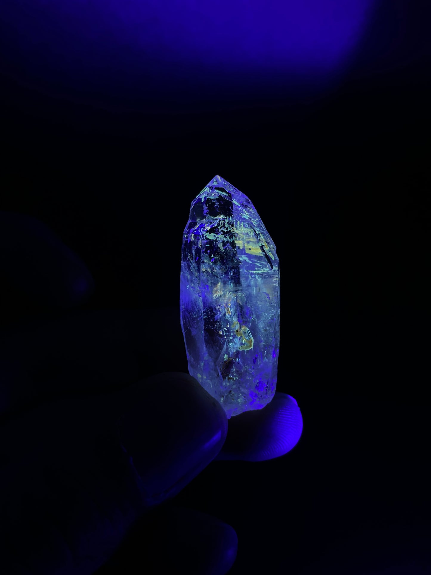 Petroleum included Quartz, Madirobe, Tsaratanana, Mahajanga, Madagascar