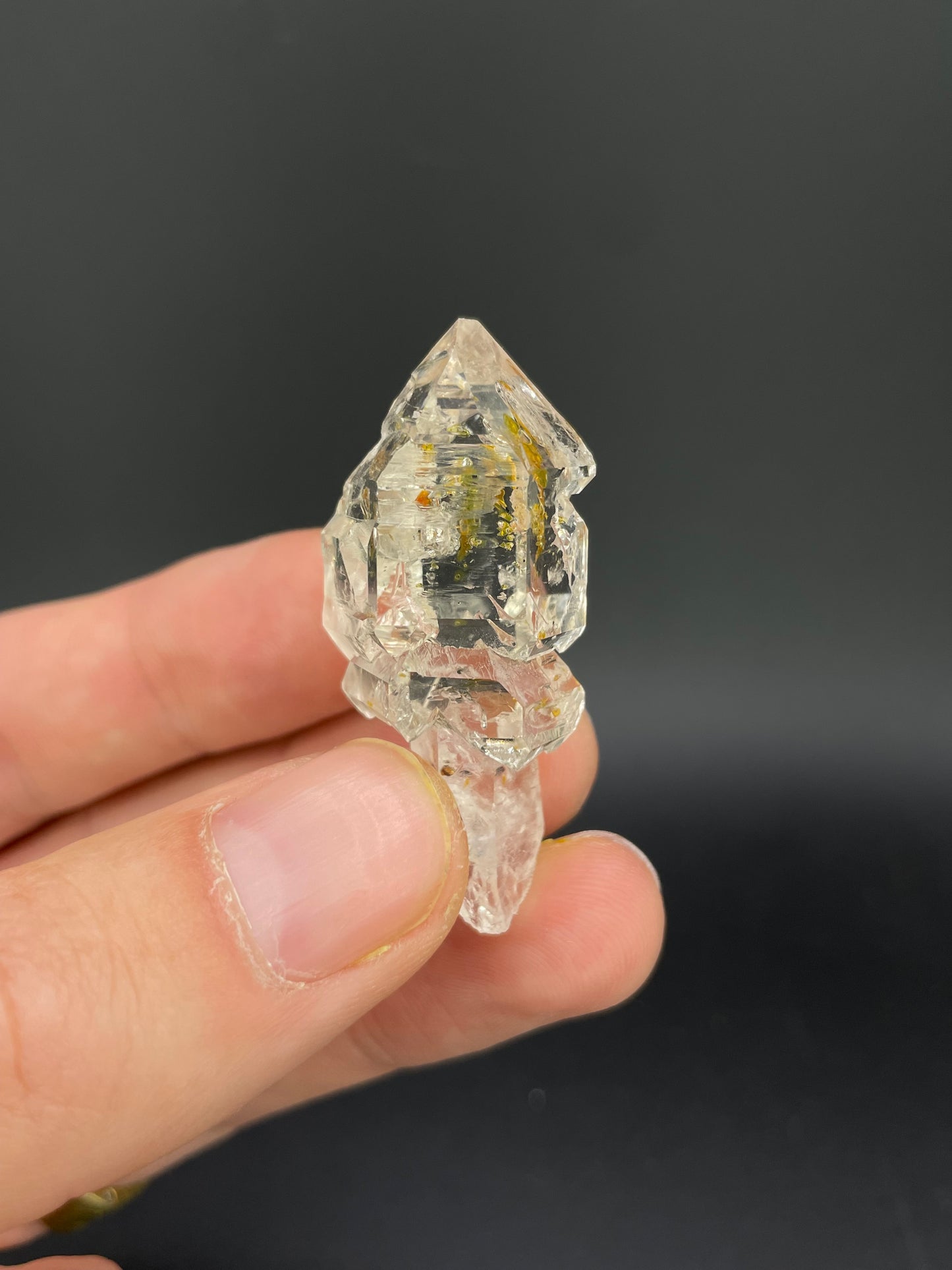 Petroleum included Quartz, Madirobe, Tsaratanana, Mahajanga, Madagascar