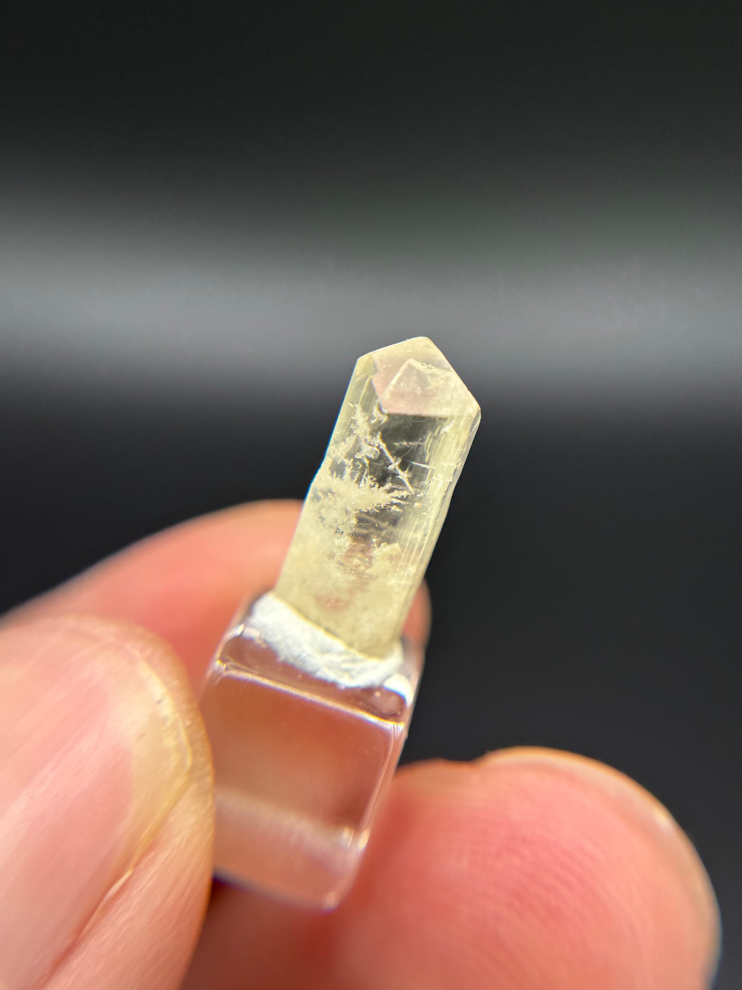 Phenakite, Anjanabonoina pegmatite, Mount Ikaka, Antananarivo Province, Madagascar