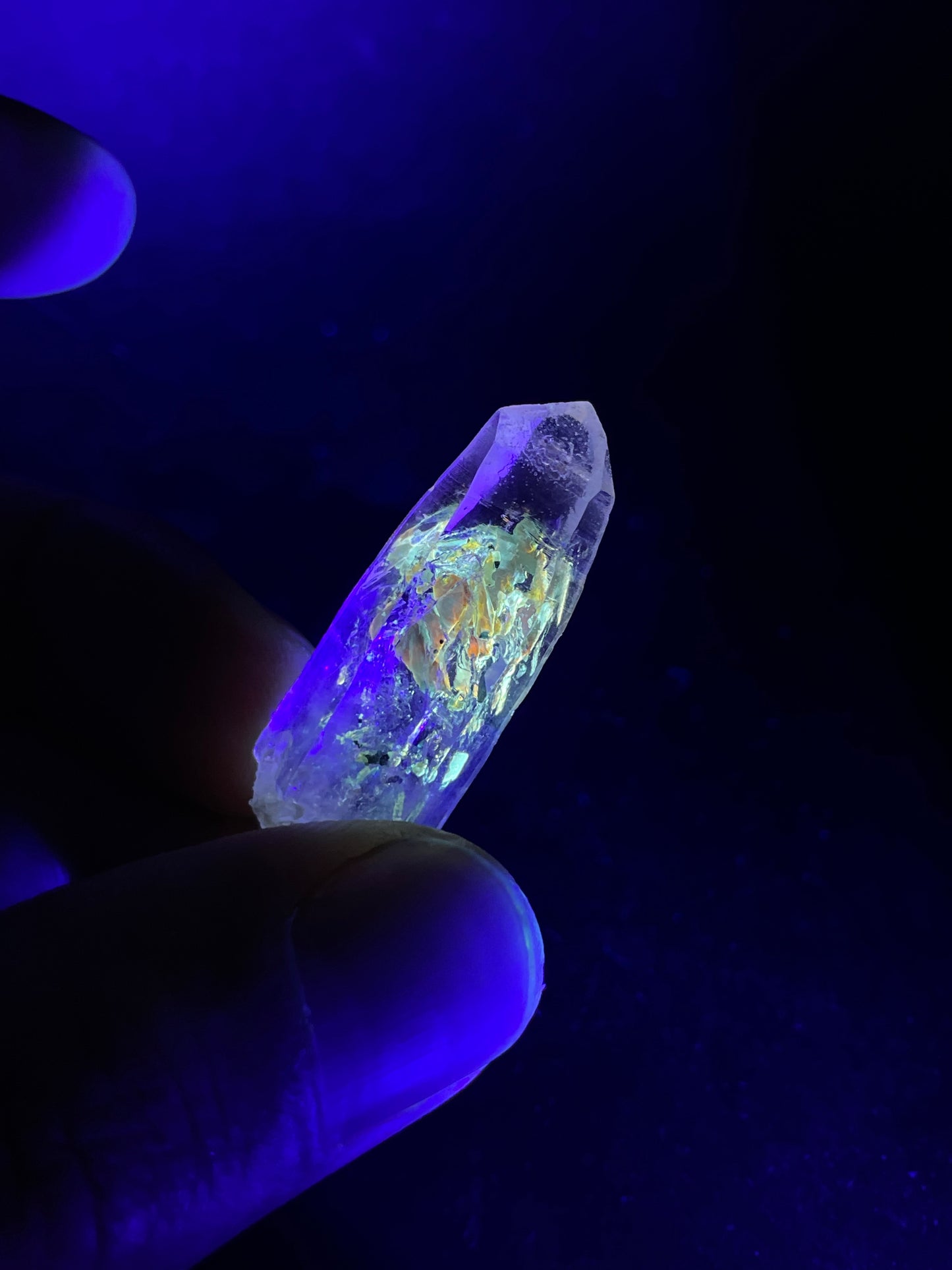 Petroleum included Quartz, Madirobe, Tsaratanana, Mahajanga, Madagascar