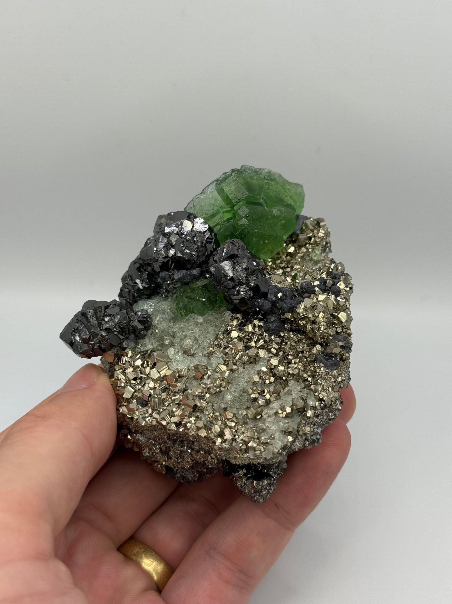 Fluorite, Milpo mine, Atacocha, Pasco Prov., Peru