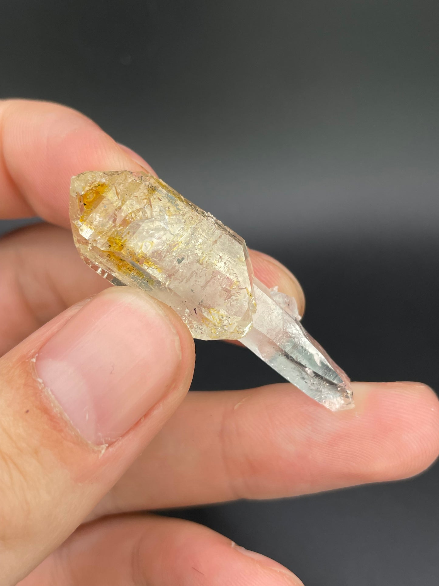 Petroleum included Quartz, Madirobe, Tsaratanana, Mahajanga, Madagascar