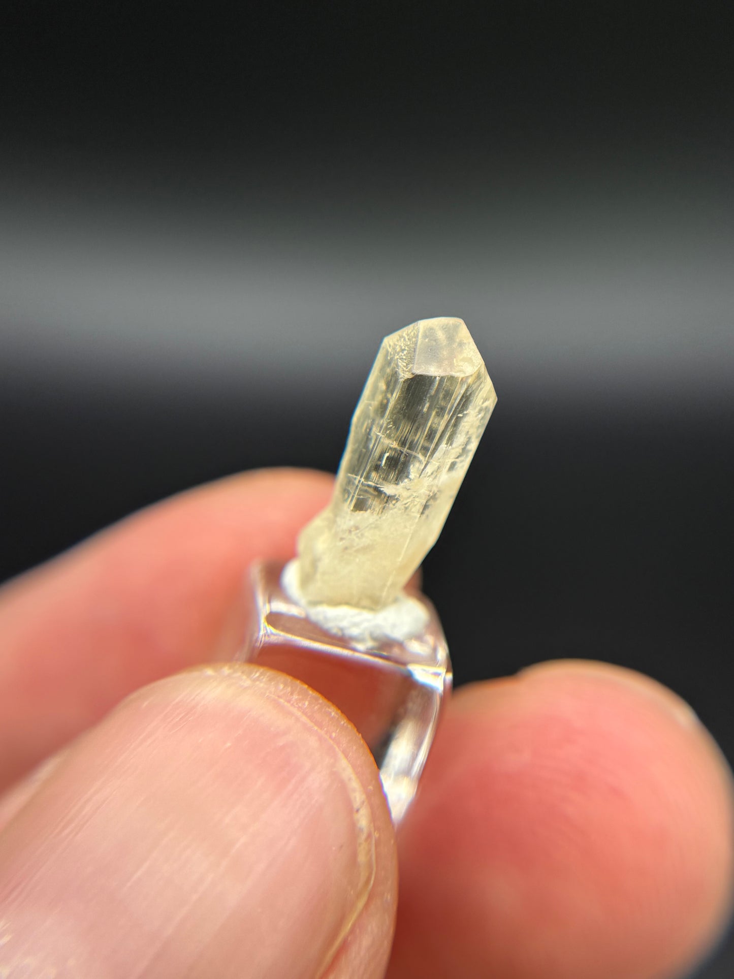 Phenakite, Anjanabonoina pegmatite, Mount Ikaka, Antananarivo Province, Madagascar