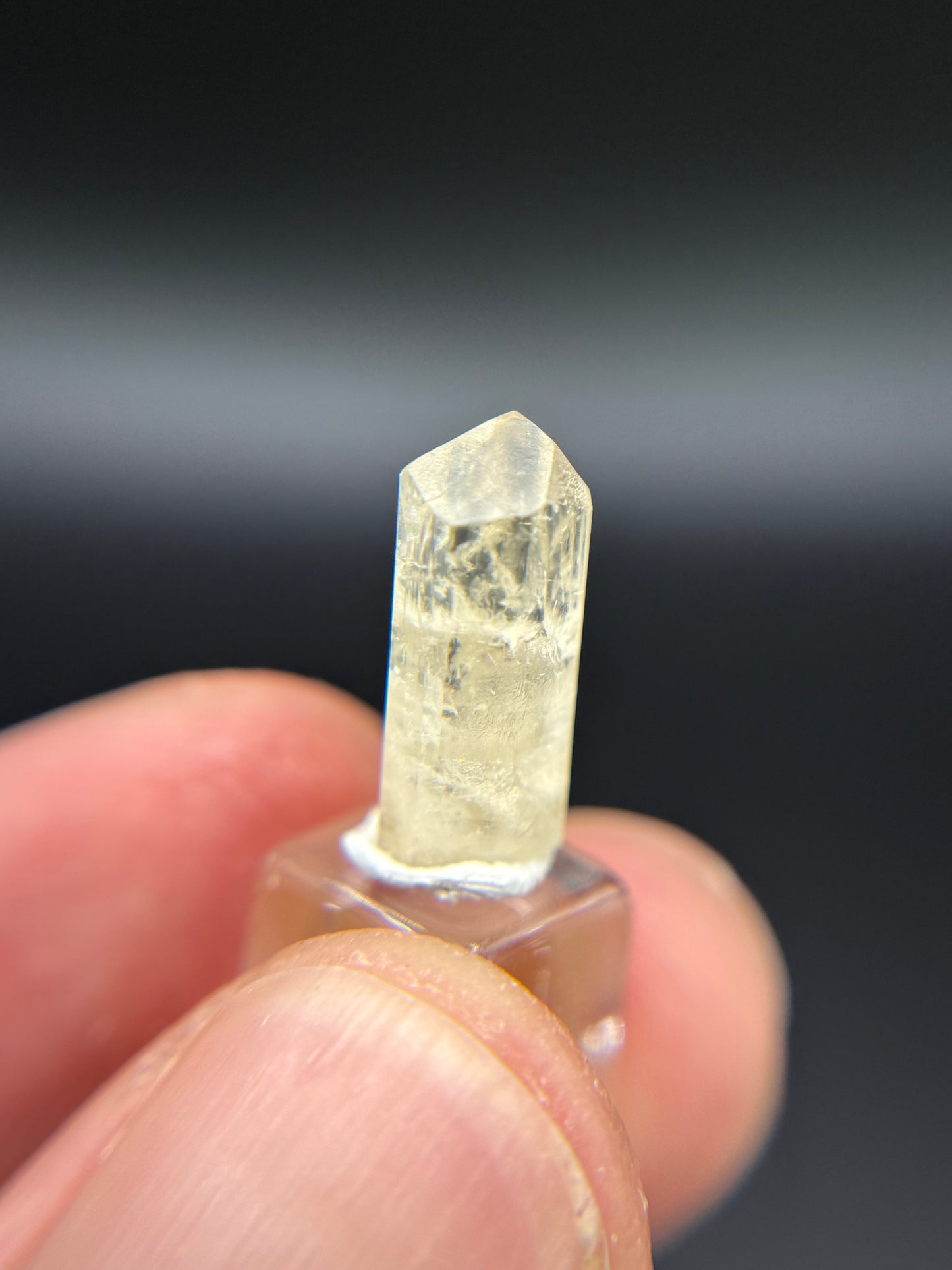 Phenakite, Anjanabonoina pegmatite, Mount Ikaka, Antananarivo Province, Madagascar