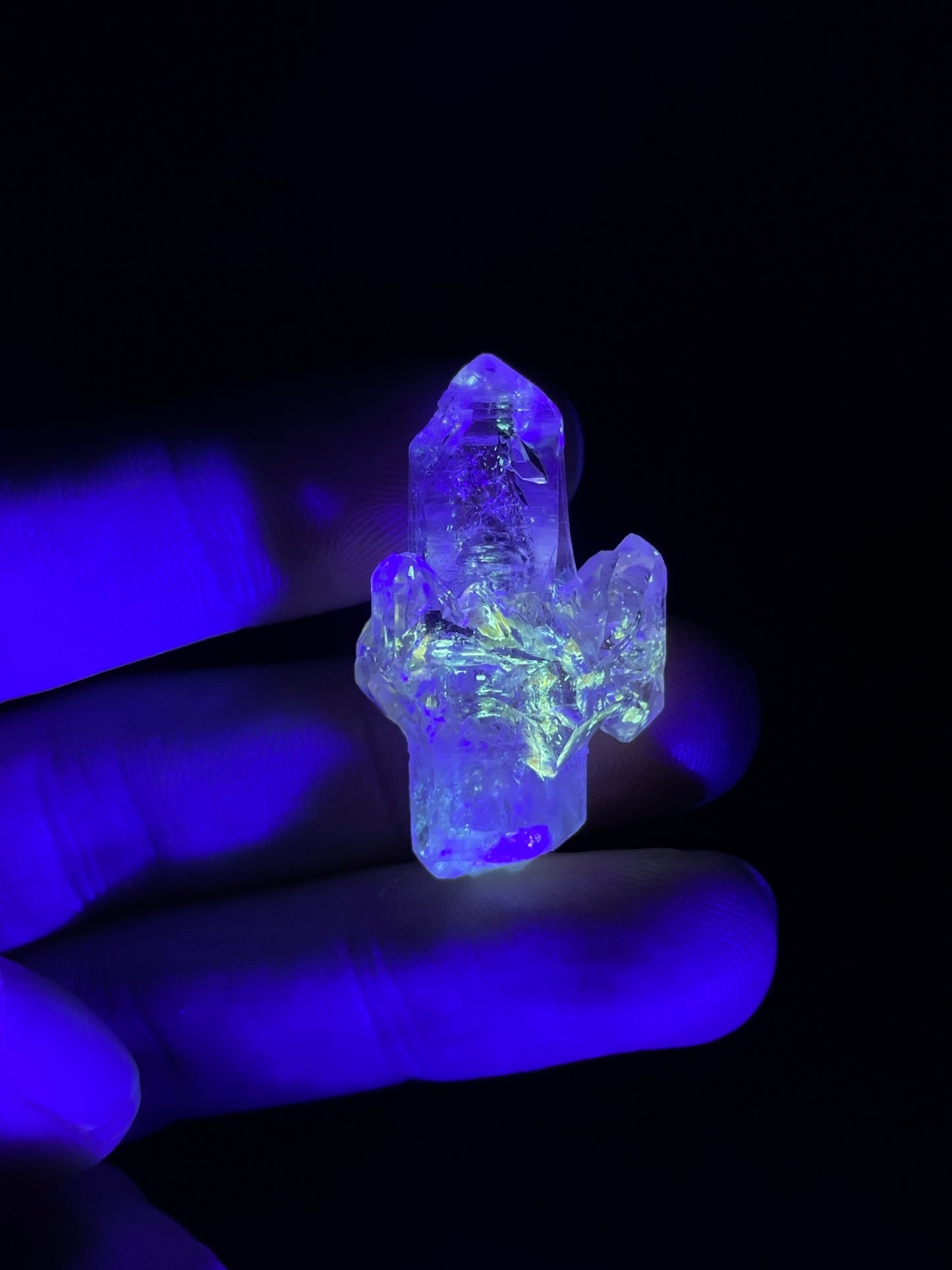 Petroleum included Quartz, Petroleum included Quartz, Madirobe, Tsaratanana, Mahajanga, Madagascar