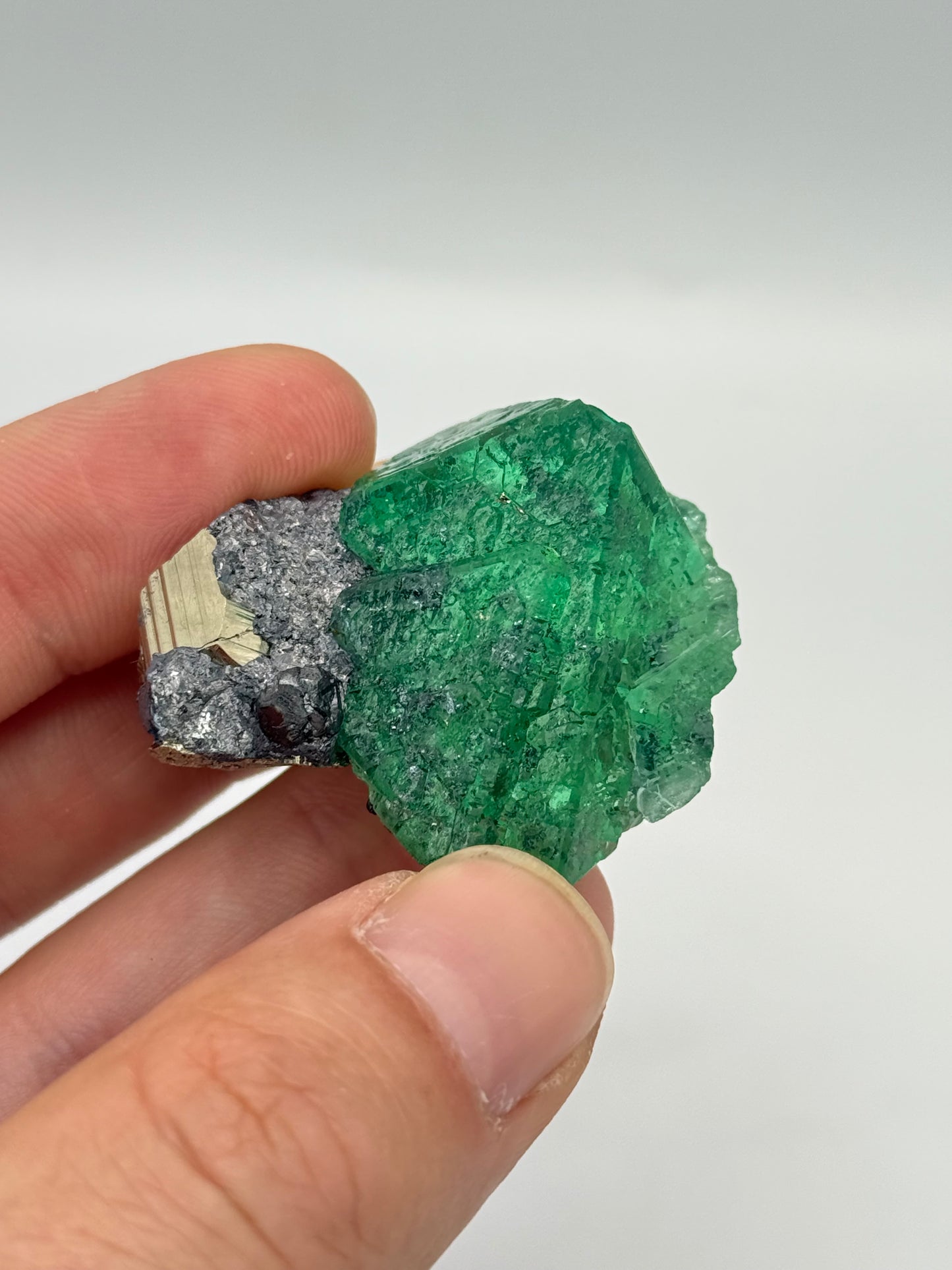 Fluorite, Milpo mine, Atacocha, Pasco Prov., Peru