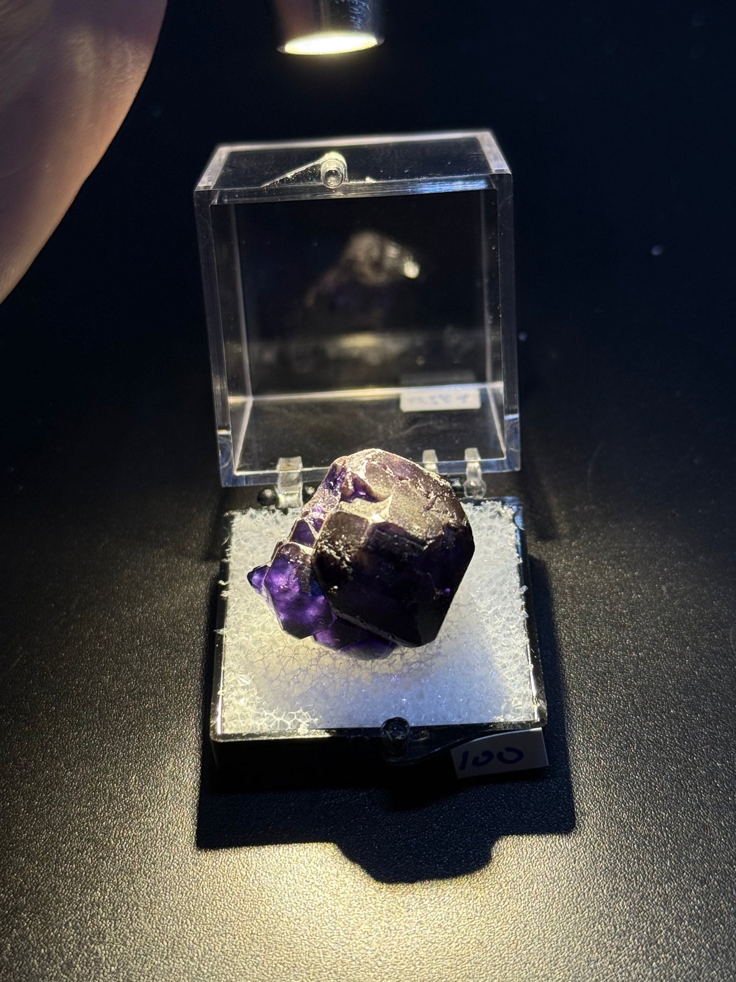Fluorite (color change), Mandinga Mine, Laguna Brava, Loboy District, Unión Department, Córdoba Province, Argentina.