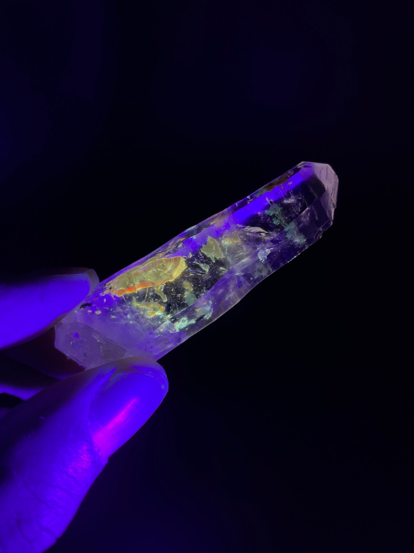 Petroleum included Quartz, Petroleum included Quartz, Madirobe, Tsaratanana, Mahajanga, Madagascar