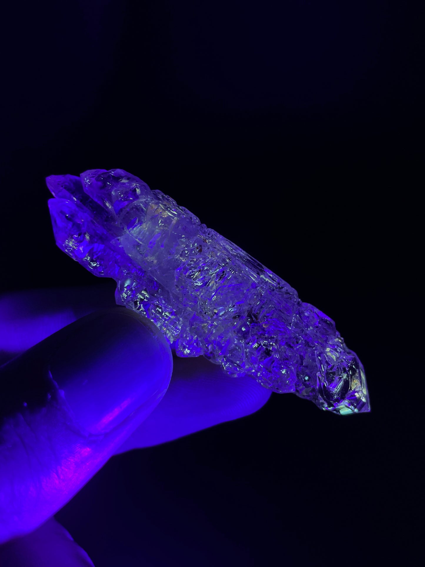 Petroleum included Quartz, Madirobe, Tsaratanana, Mahajanga, Madagascar