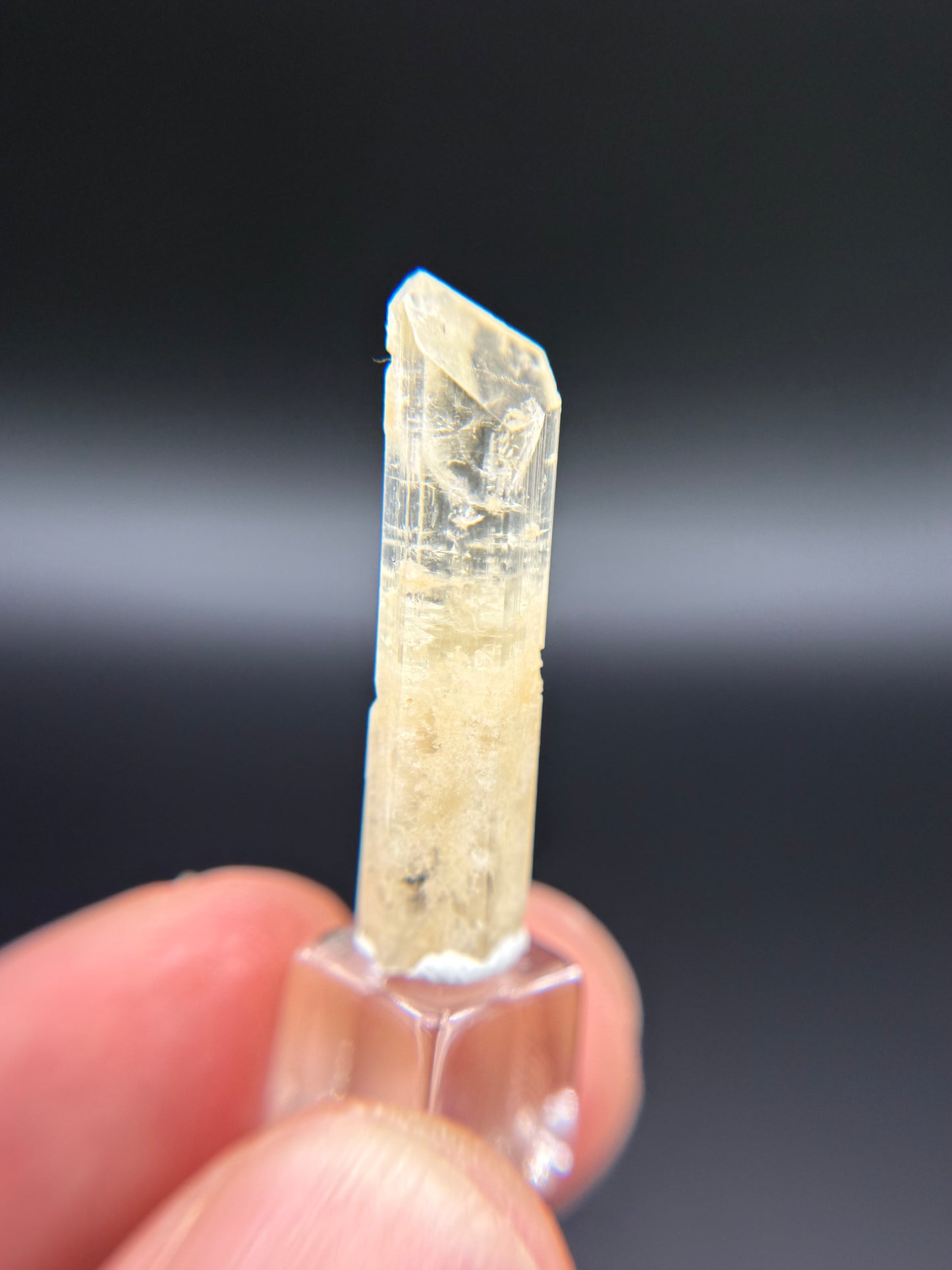 Phenakite, Anjanabonoina pegmatite, Mount Ikaka, Antananarivo Province, Madagascar