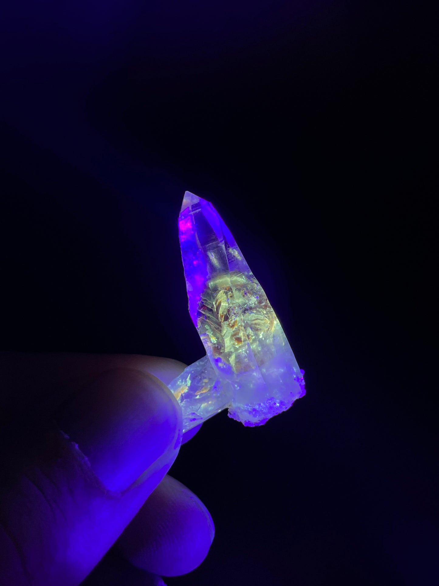 Petroleum included Quartz, Madirobe, Tsaratanana, Mahajanga, Madagascar