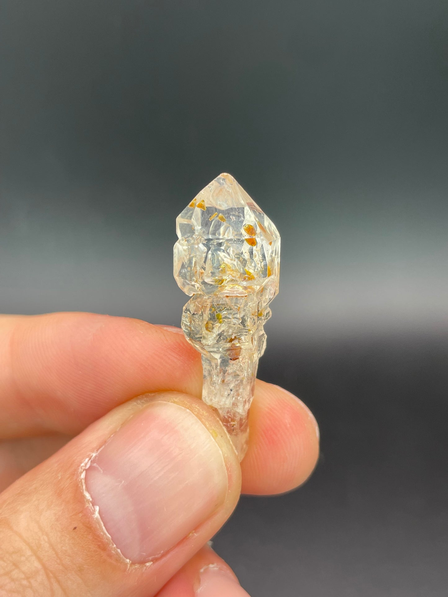 Petroleum included Quartz, Madirobe, Tsaratanana, Mahajanga, Madagascar