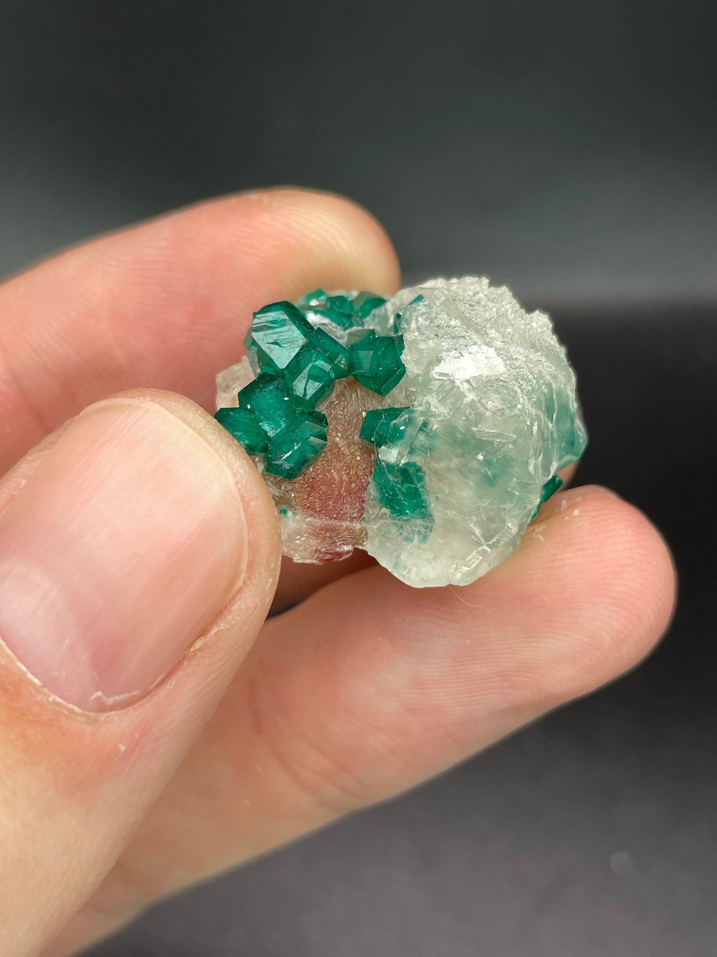 Dioptase in and on Calcite from Kaokoveld Plateau, Kunene, Namibia