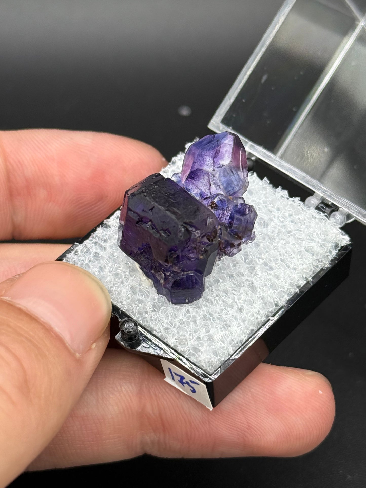 Fluorite (color change), Mandinga Mine, Laguna Brava, Loboy District, Unión Department, Córdoba Province, Argentina.