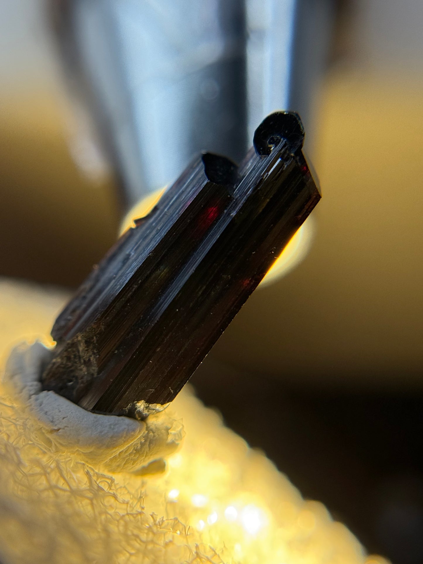 Hematite on rutile, Tetikanana, Ambatofinandrahana Commune, Ambatofinandrahana District, Amoron’i Mania, Madagascar