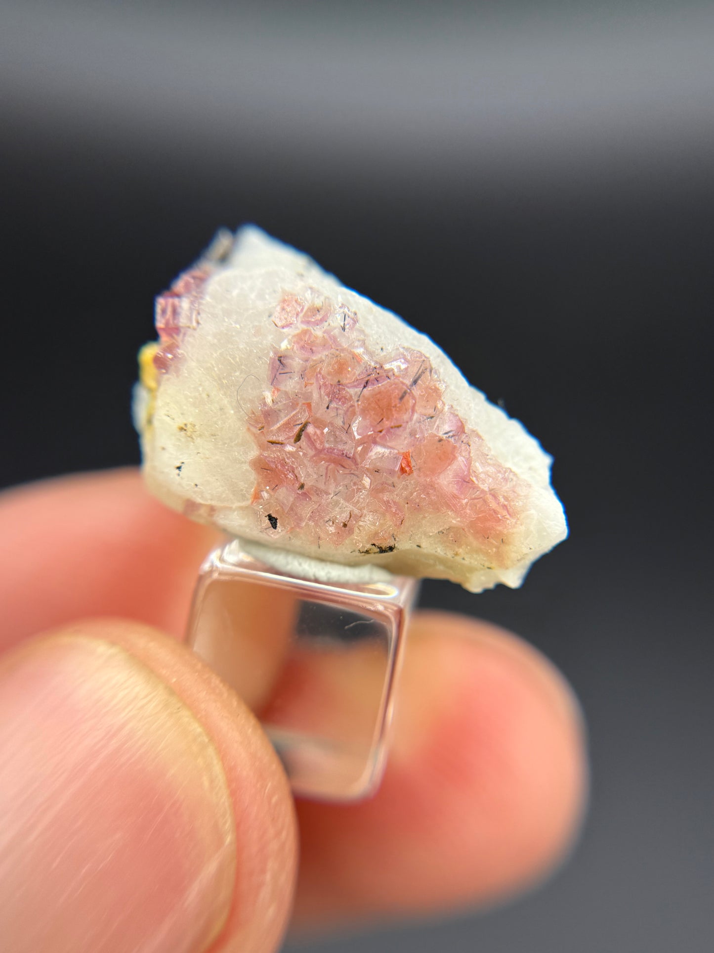 Pezzottaite, Ambavaloza village, Antsirabe, Madagascar