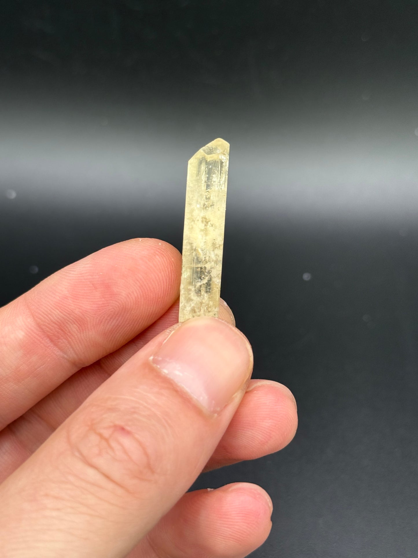 Phenakite, Anjanabonoina pegmatite, Mount Ikaka, Antananarivo Province, Madagascar