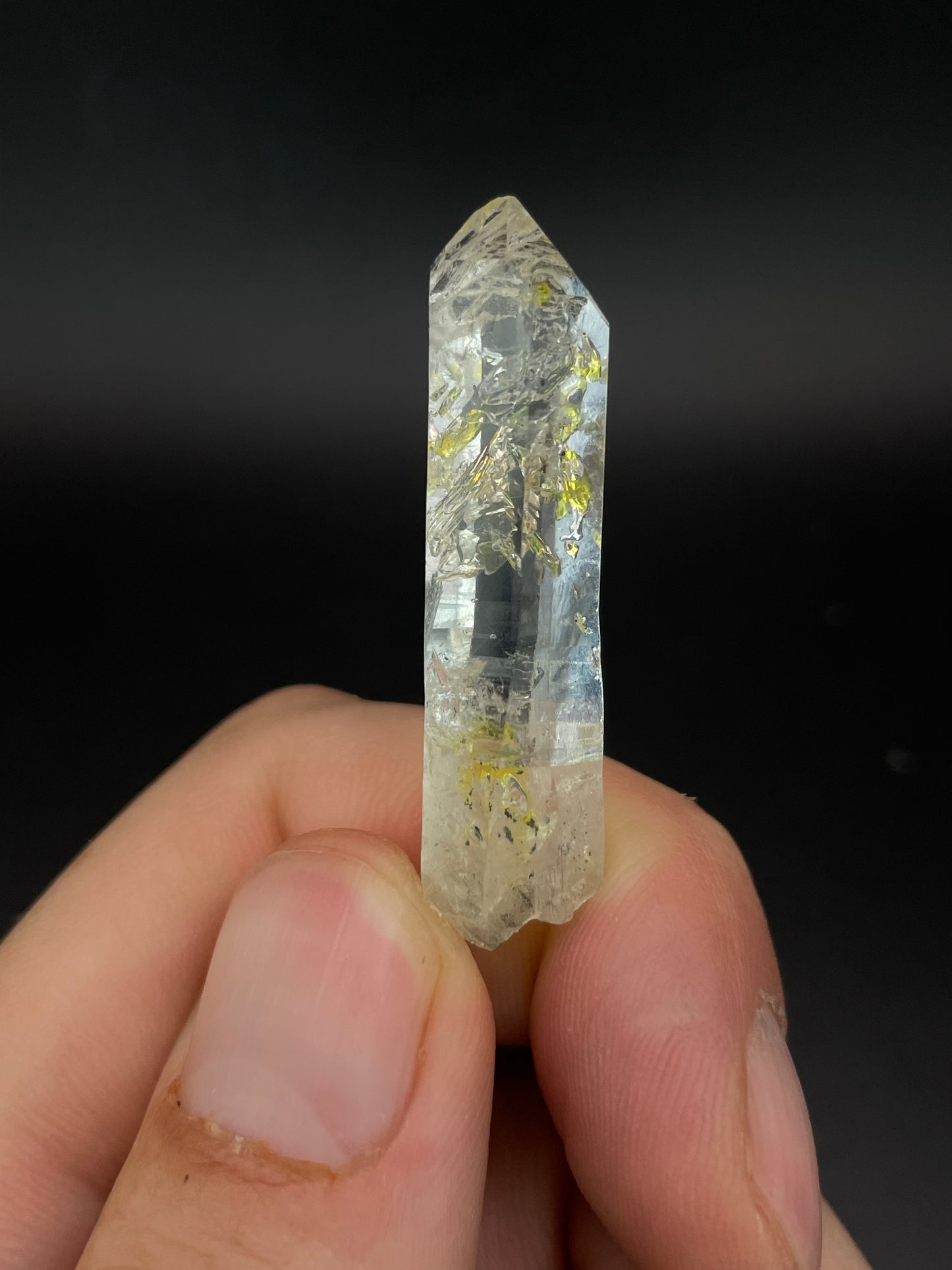 Petroleum included Quartz, Madirobe, Tsaratanana, Mahajanga, Madagascar