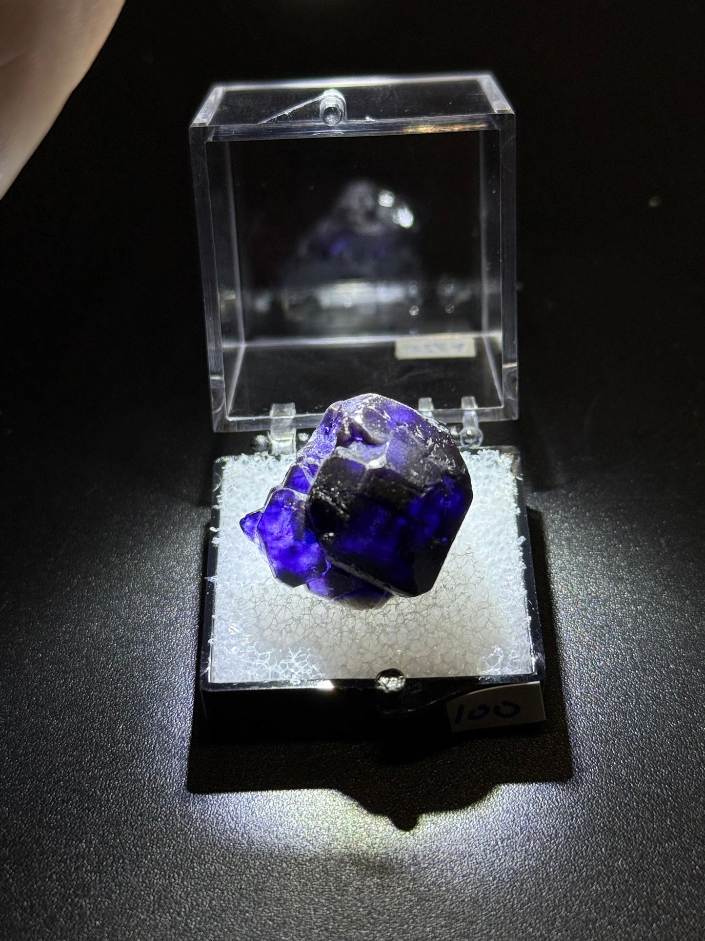 Fluorite (color change), Mandinga Mine, Laguna Brava, Loboy District, Unión Department, Córdoba Province, Argentina.