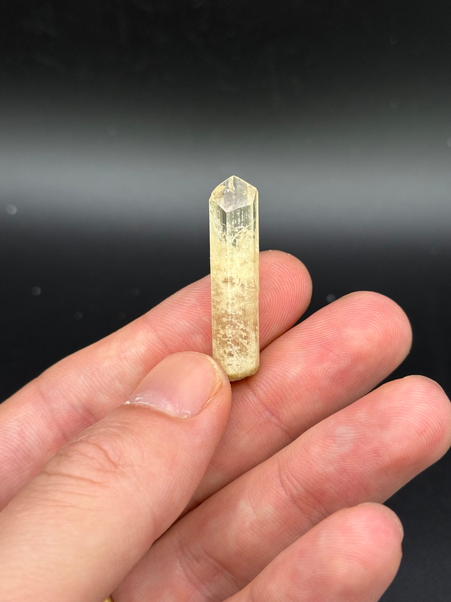 Phenakite, Anjanabonoina pegmatite, Mount Ikaka, Antananarivo Province, Madagascar