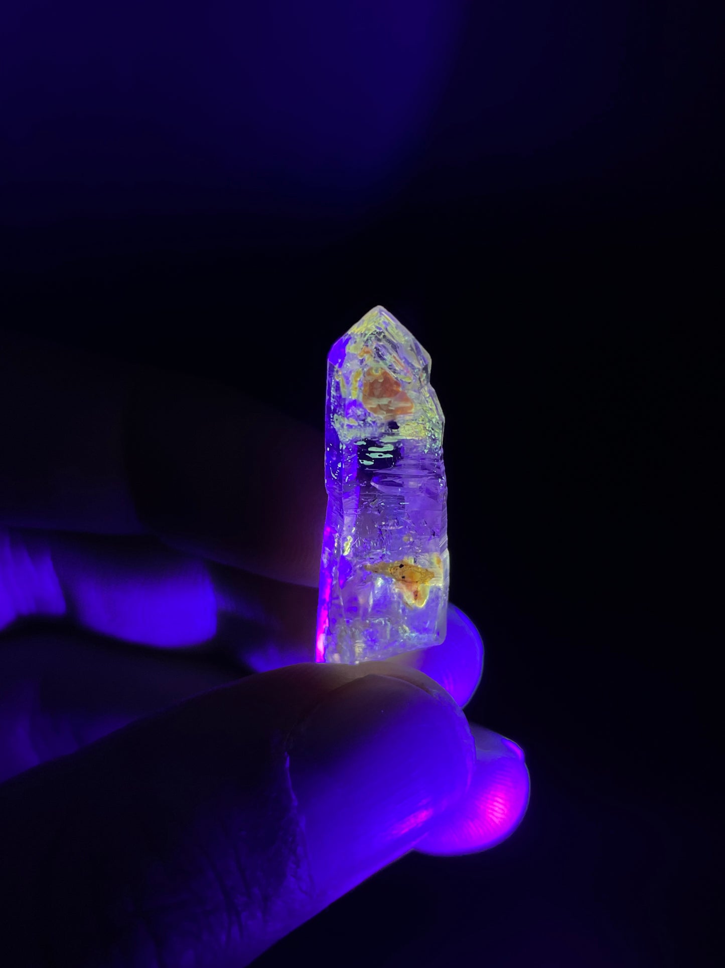 Petroleum included Quartz, Madirobe, Tsaratanana, Mahajanga, Madagascar