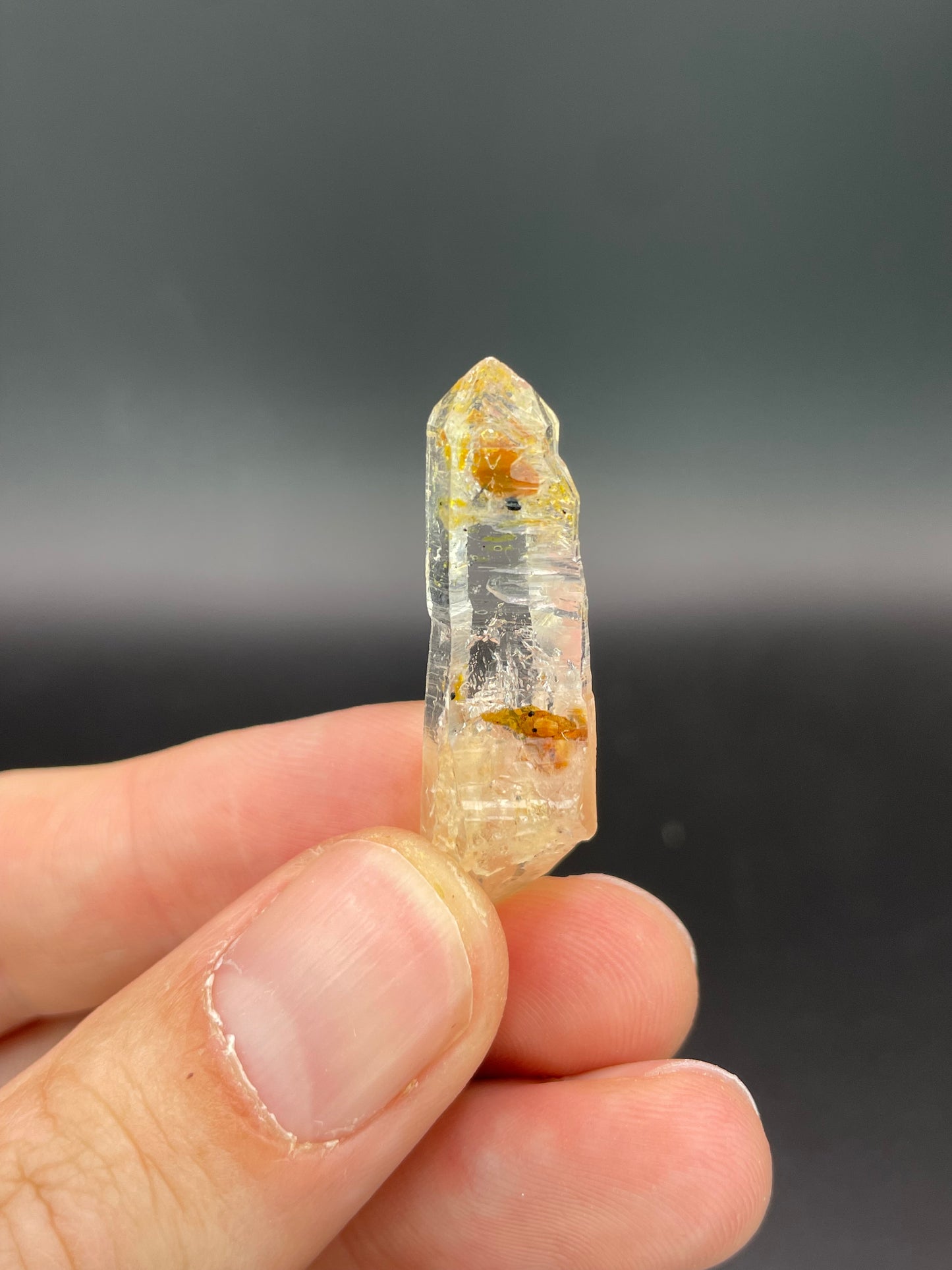 Petroleum included Quartz, Madirobe, Tsaratanana, Mahajanga, Madagascar