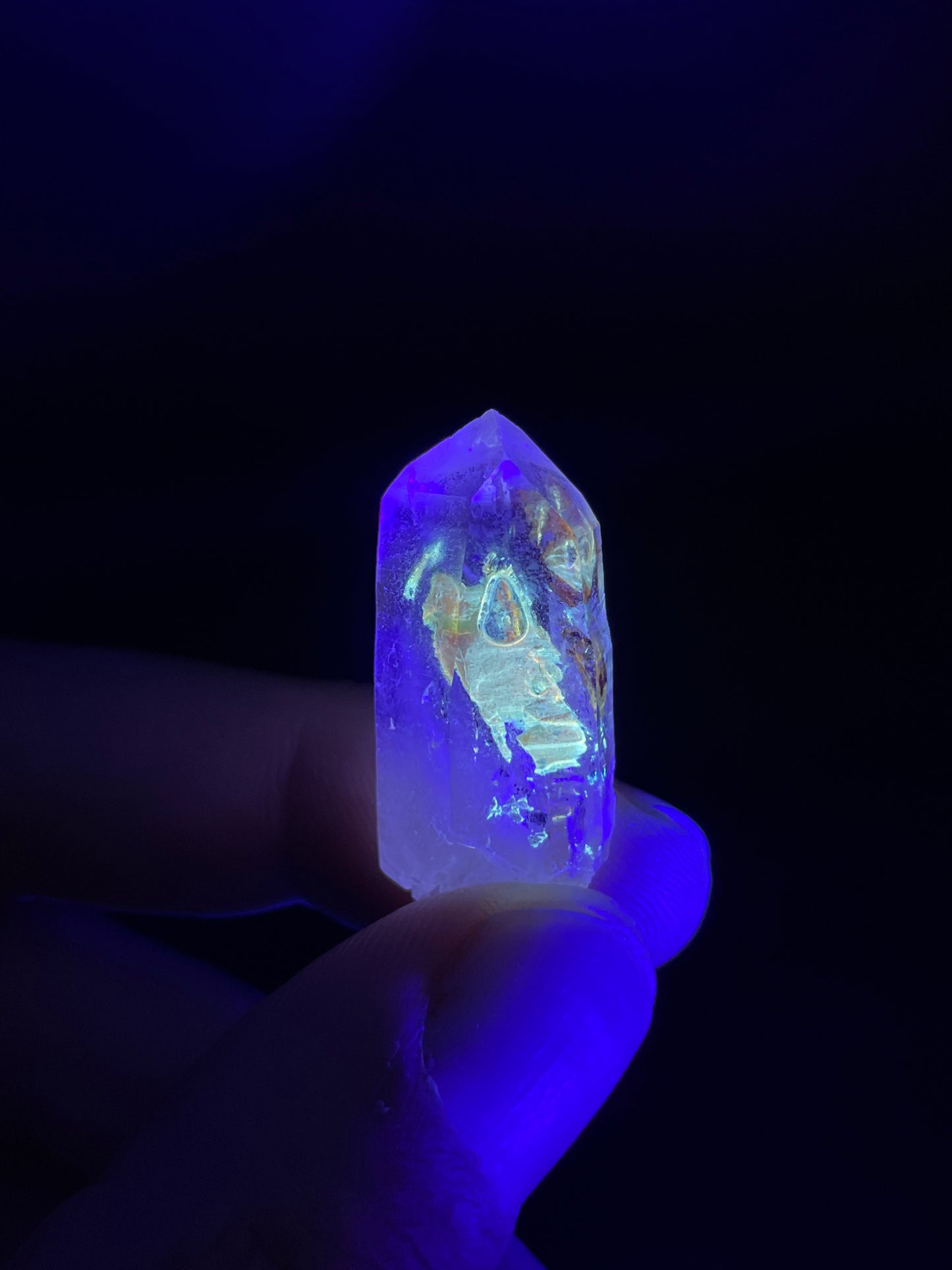 Petroleum included Quartz, Madirobe, Tsaratanana, Mahajanga, Madagascar