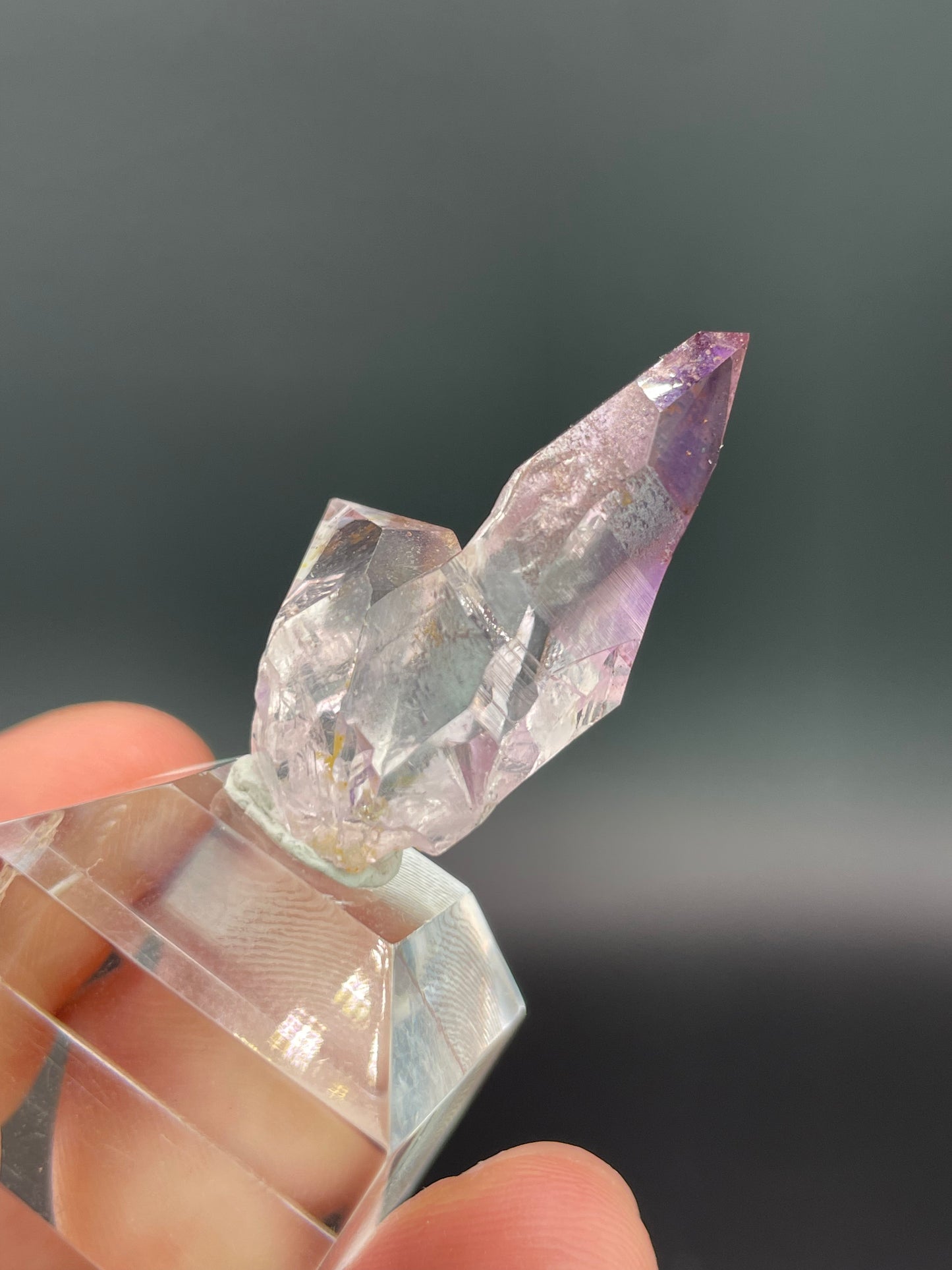 Amethyst Japan Law Twin, Marovoalavo Mine, Andilamena, Madagascar