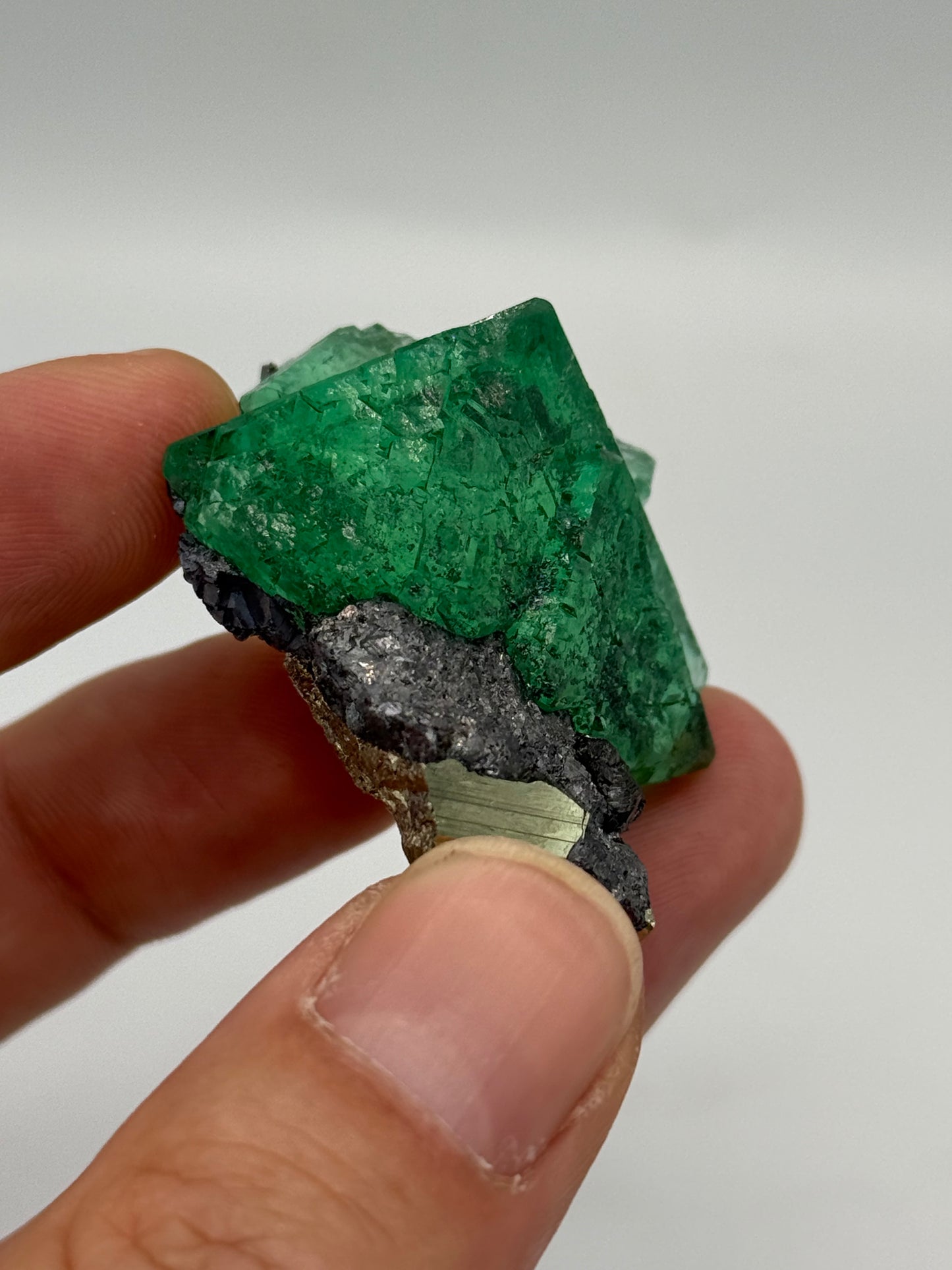 Fluorite, Milpo mine, Atacocha, Pasco Prov., Peru