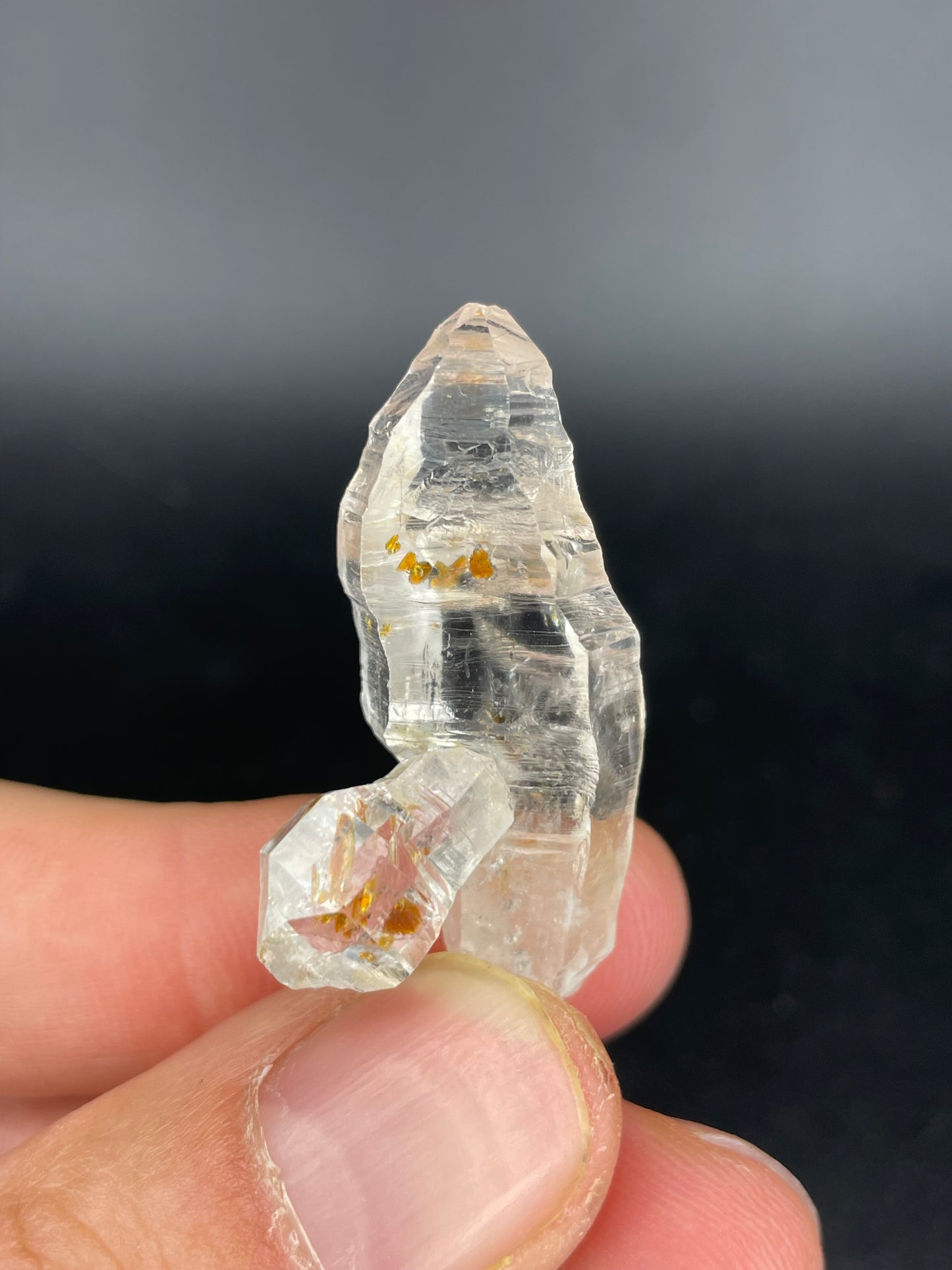 Petroleum included Quartz, Madirobe, Tsaratanana, Mahajanga, Madagascar