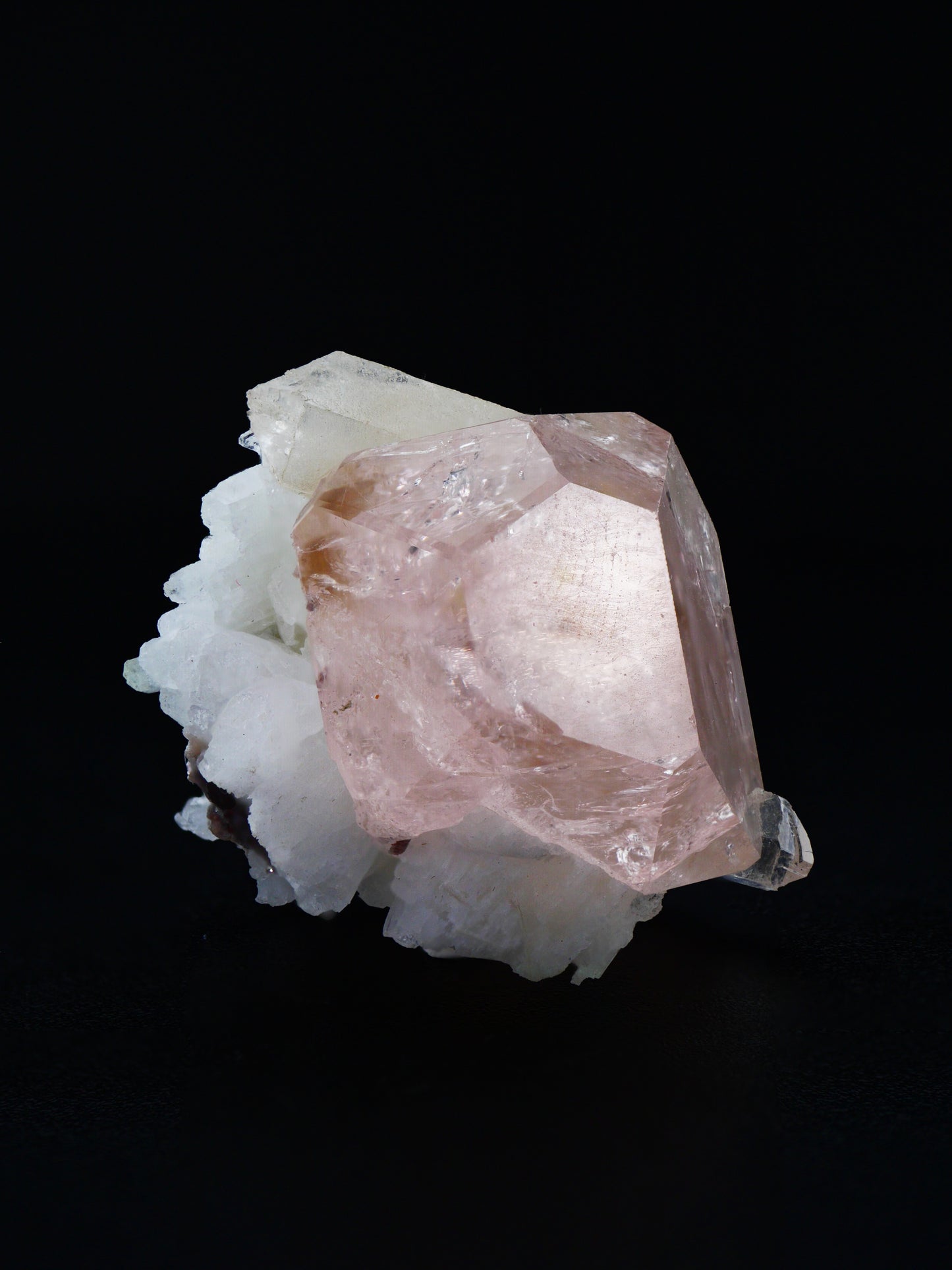 Morganite with Quartz and Apatite, Virgem da Lapa, Minas Gerais, Brazil