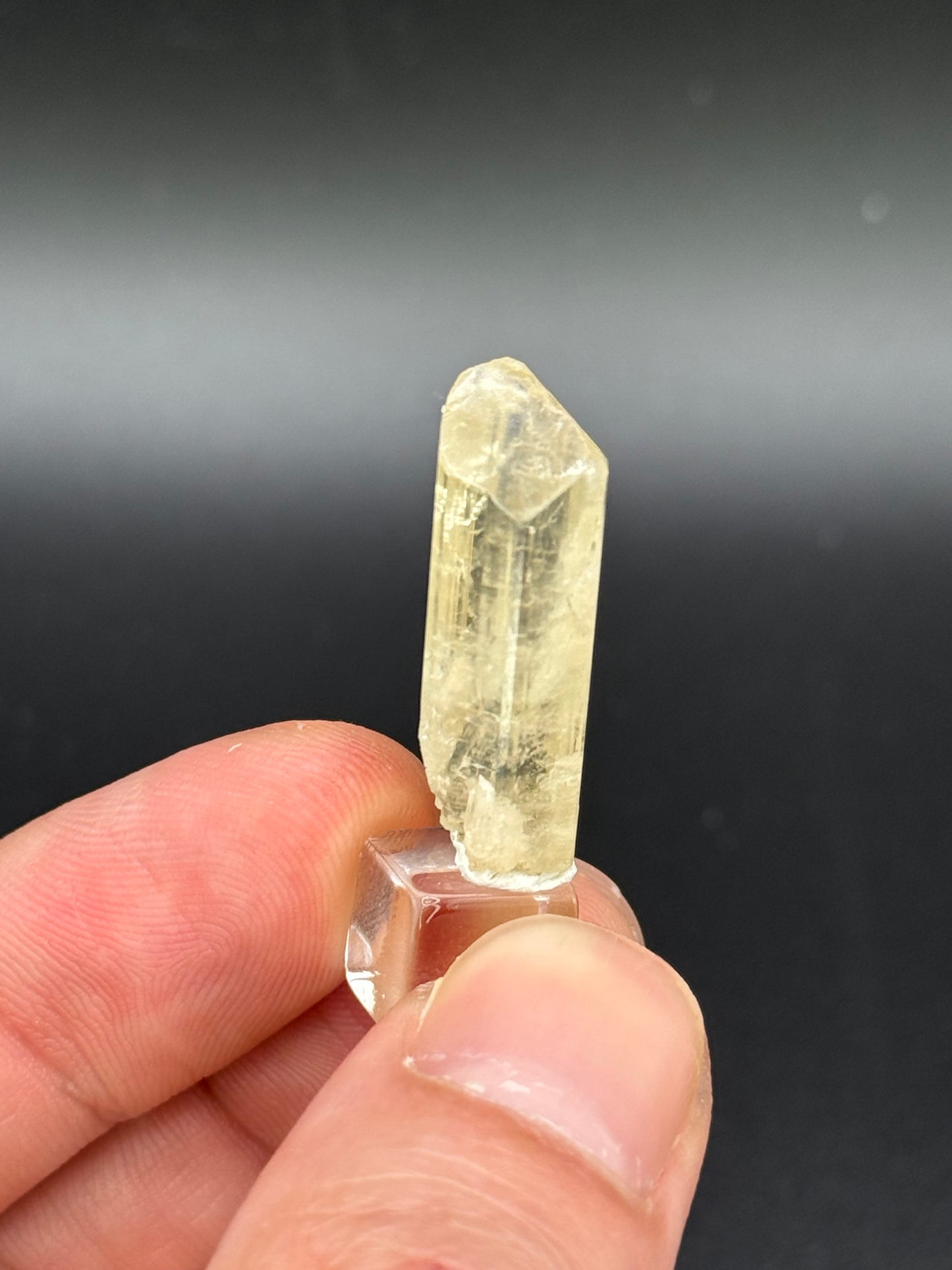 Phenakite, Anjanabonoina pegmatite, Mount Ikaka, Antananarivo Province, Madagascar