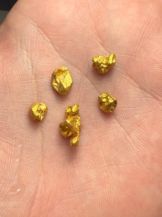 5 gold crystal total weight 8.1gr