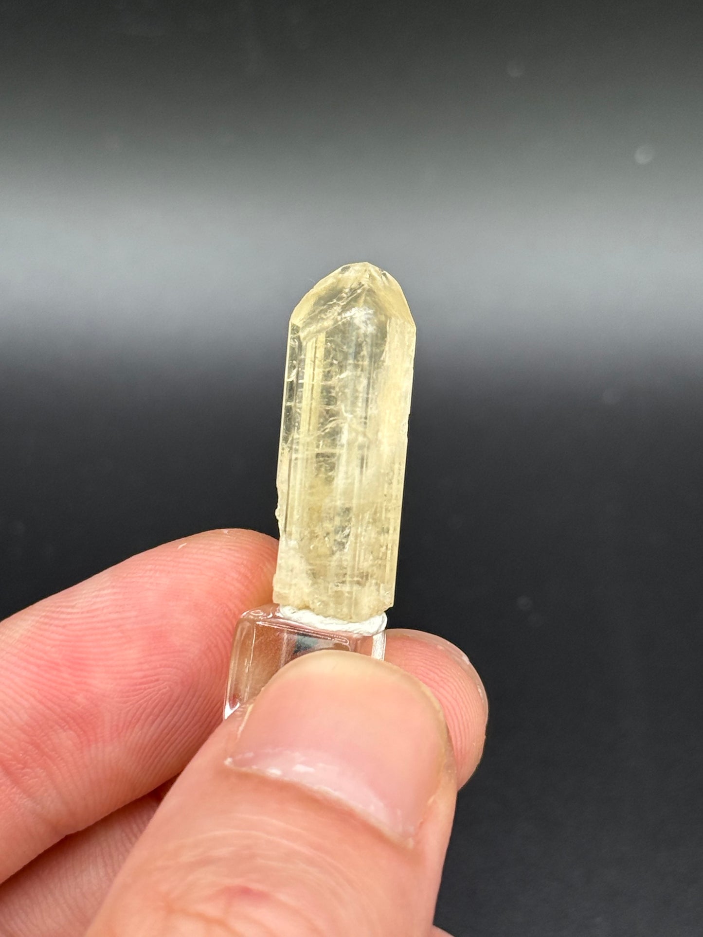 Phenakite, Anjanabonoina pegmatite, Mount Ikaka, Antananarivo Province, Madagascar