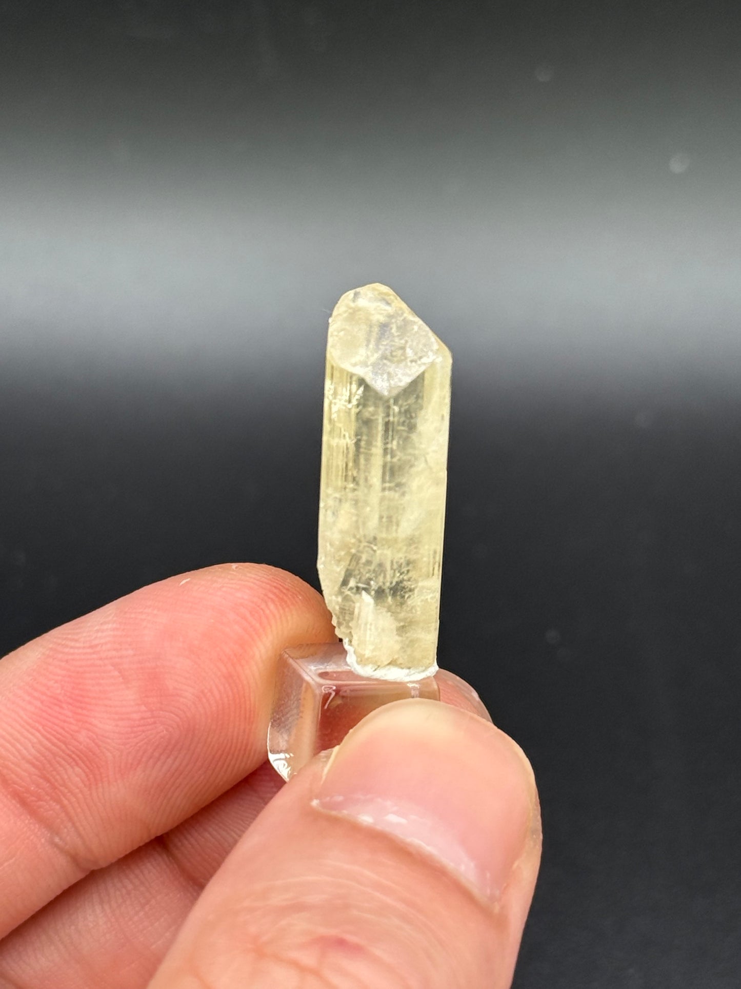 Phenakite, Anjanabonoina pegmatite, Mount Ikaka, Antananarivo Province, Madagascar