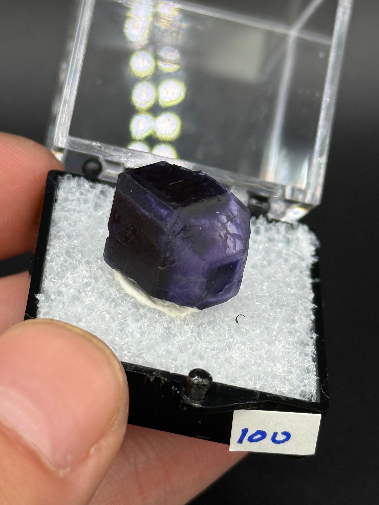 Fluorite, Mandinga Mine, Laguna Brava, Loboy District, Unión Department, Córdoba Province, Argentina.