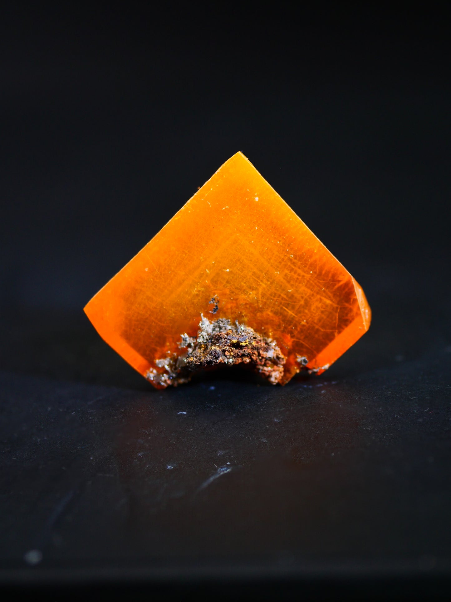 Wulfenite, Erupción Mine, Los Lamentos Mts, Ahumada Mun., Chihuahua, Mexico