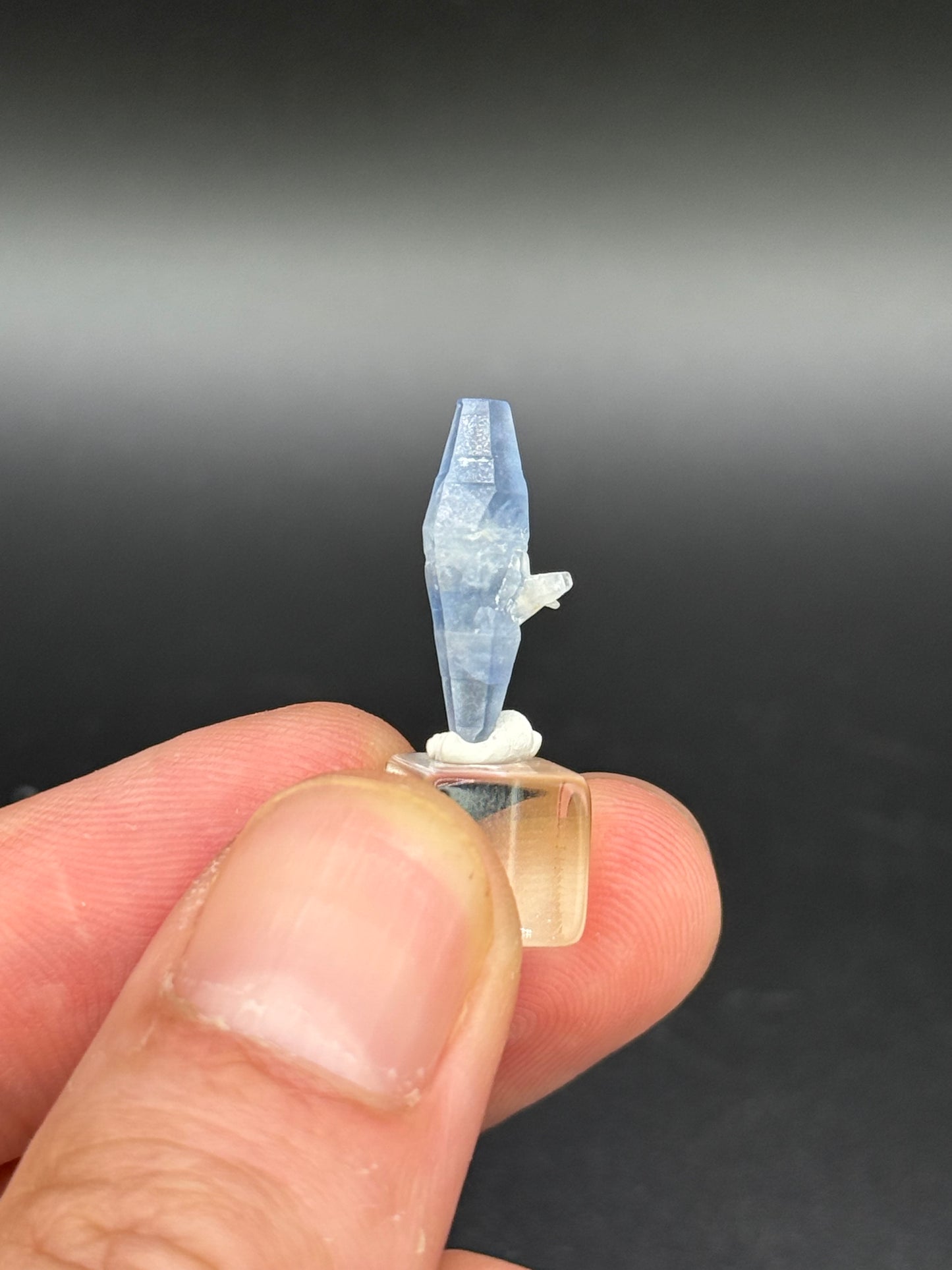 Sapphire, Ratnapura, Sri Lanka
