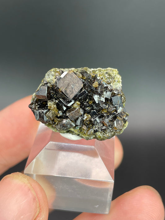 Vesuvianite, Valle d'Aosta, Italy