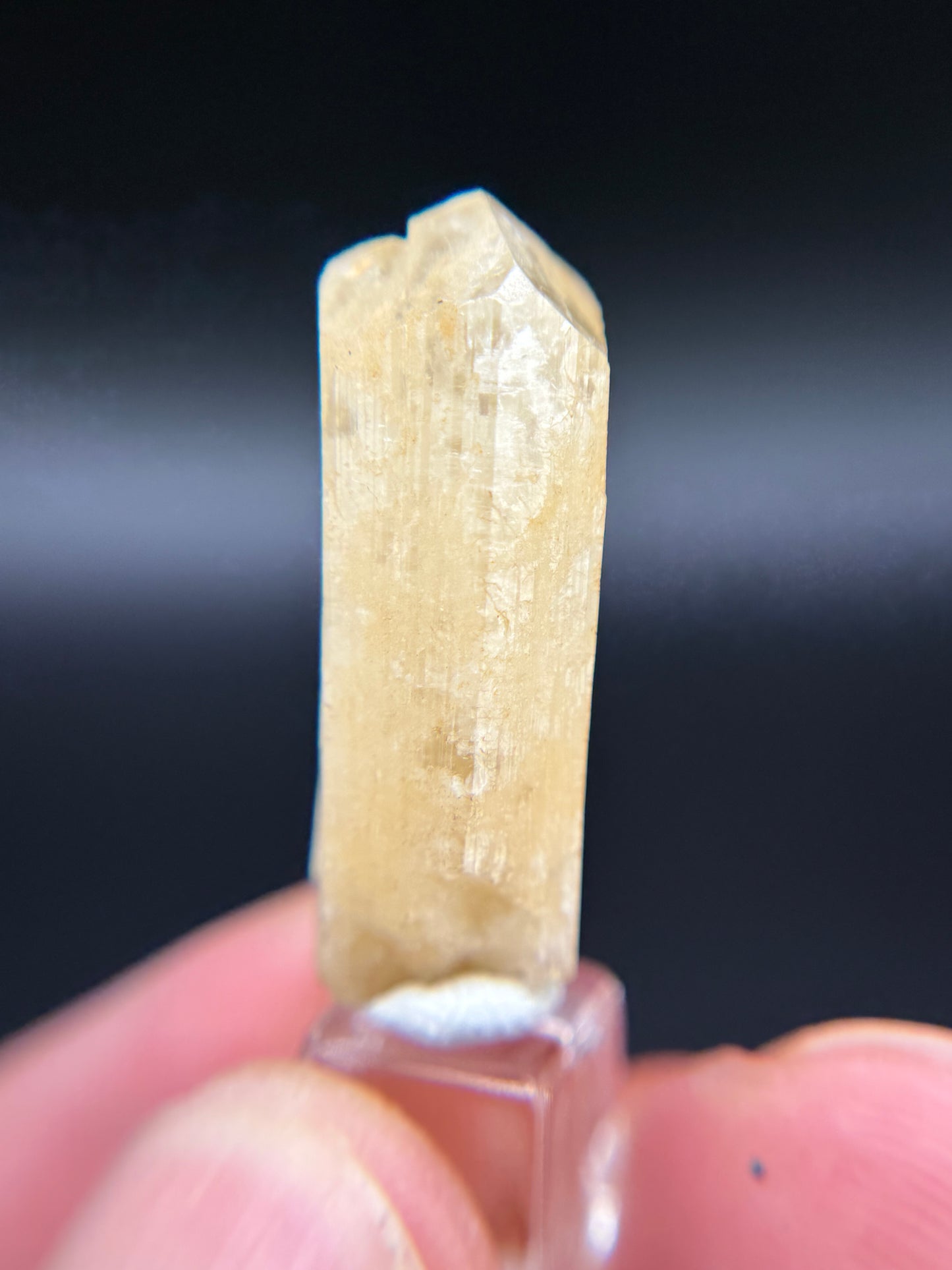 Phenakite, Anjanabonoina pegmatite, Mount Ikaka, Antananarivo Province, Madagascar