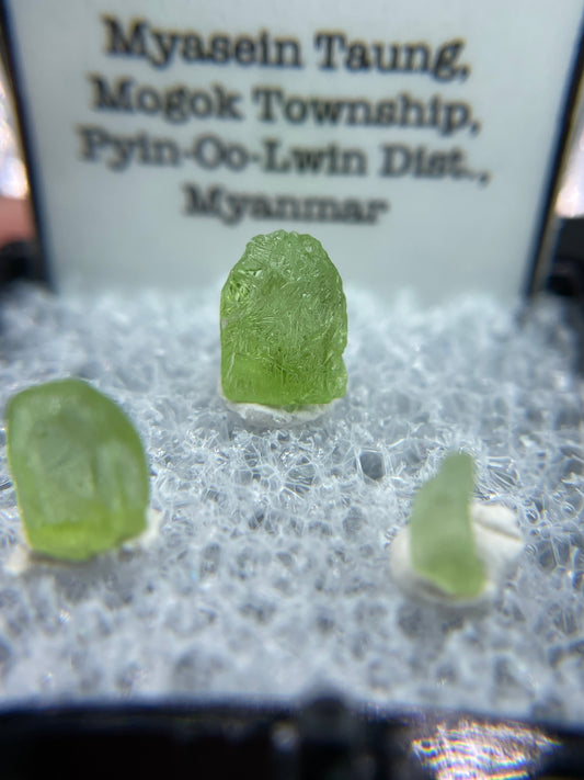 Peridot, Myasein Taung, Mogok Township, Pyin-Oo-Lwin District, Myanmar(Burma)