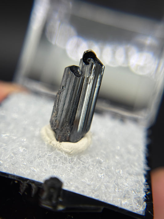 Hematite on rutile, Tetikanana, Ambatofinandrahana Commune, Ambatofinandrahana District, Amoron’i Mania, Madagascar