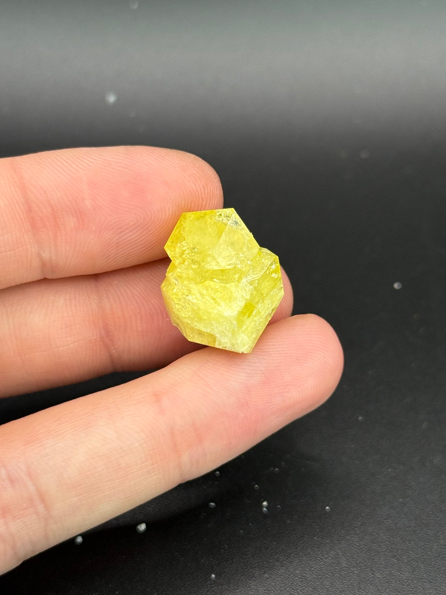 Londonite, Antsongombato, Betafo, Vakinankarata, Madagascar