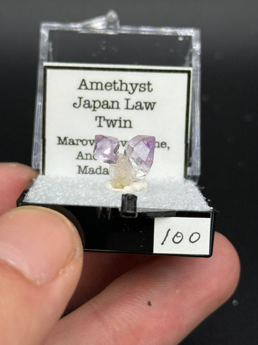 Japan Law Twin Quartz, Marovoalavo Mine, Andilamena, Madagascar